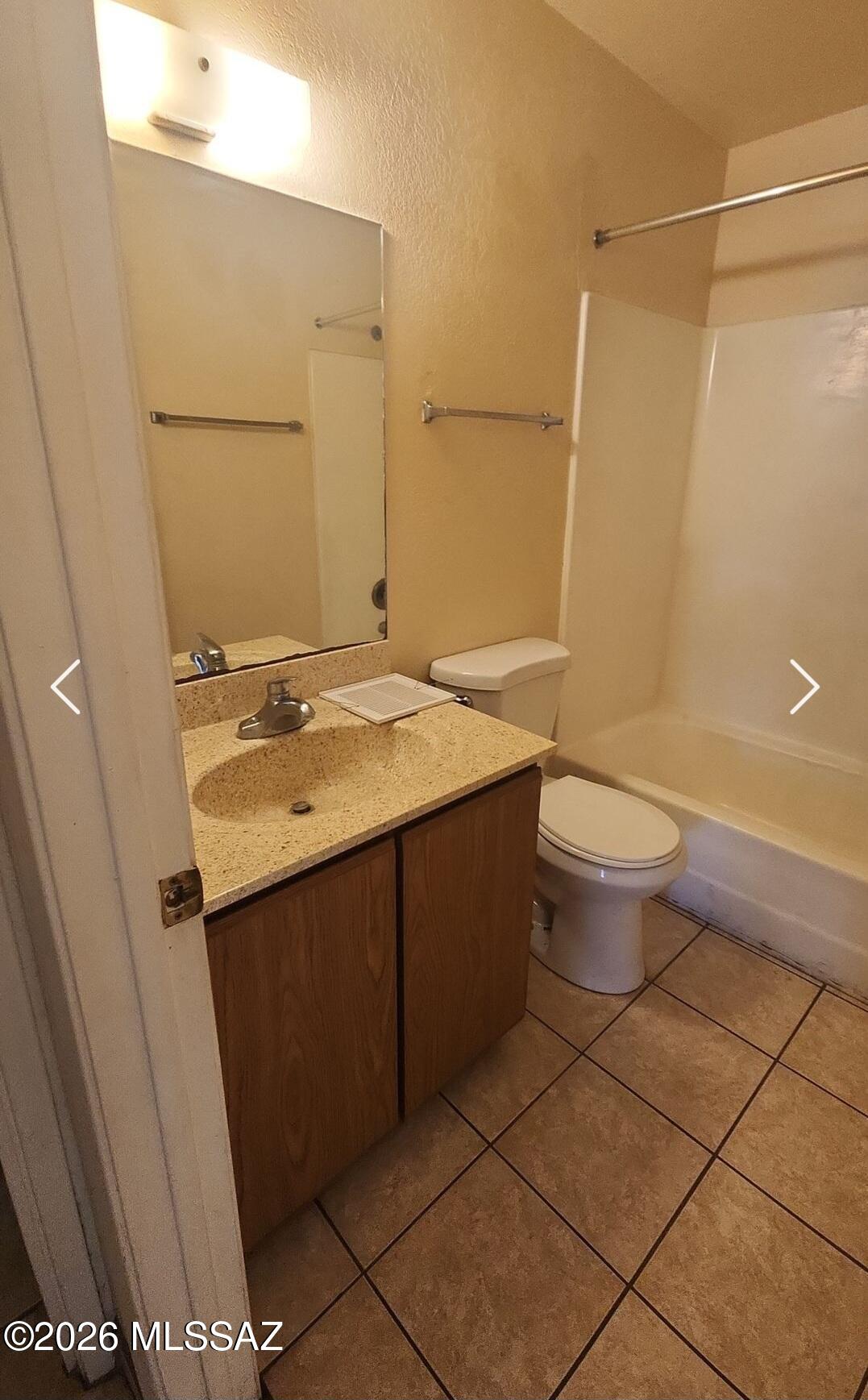 Country Club Park Annex - Residential Lease