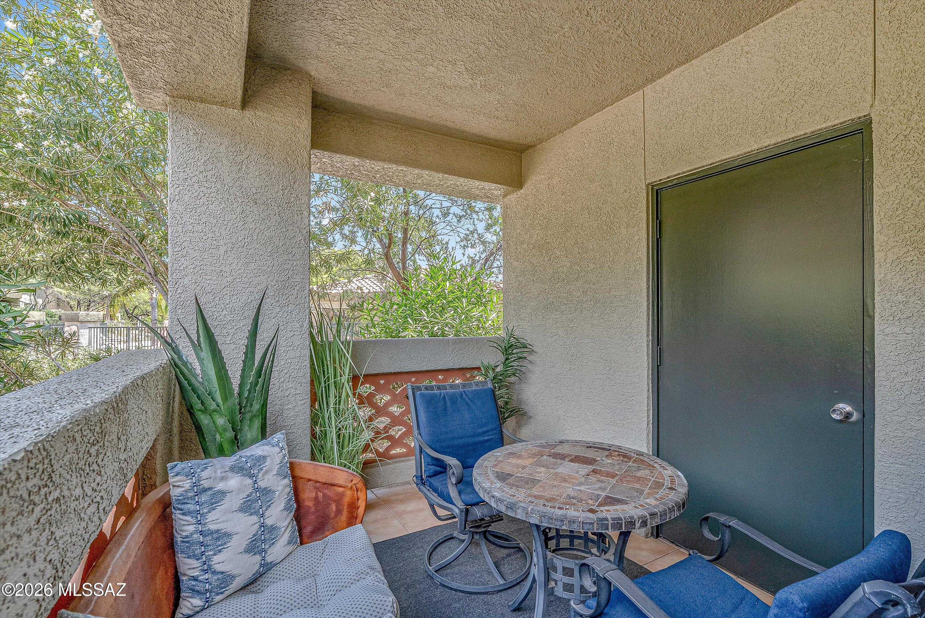 Veranda at Ventana Condominiums - Residential