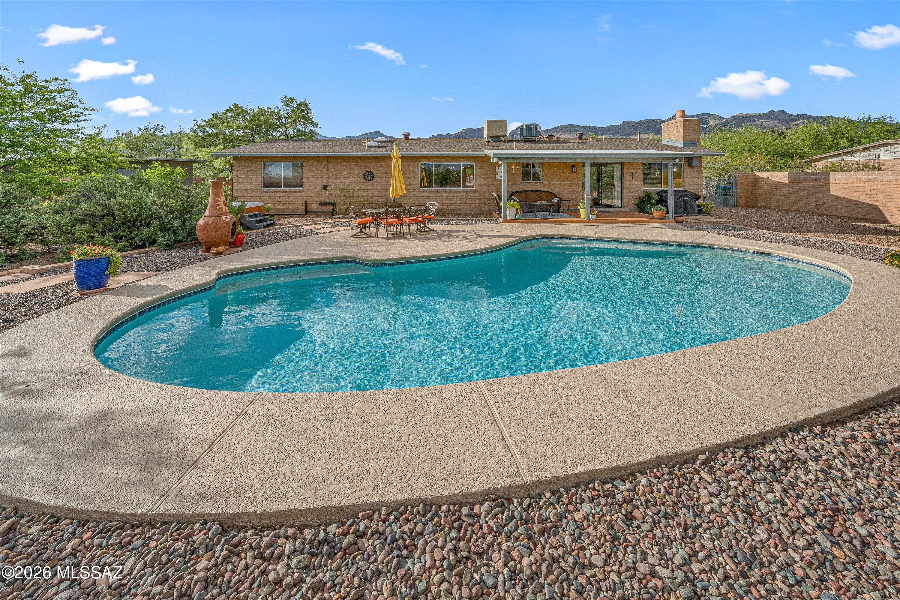 Rancho Sierra (147-298) - Residential