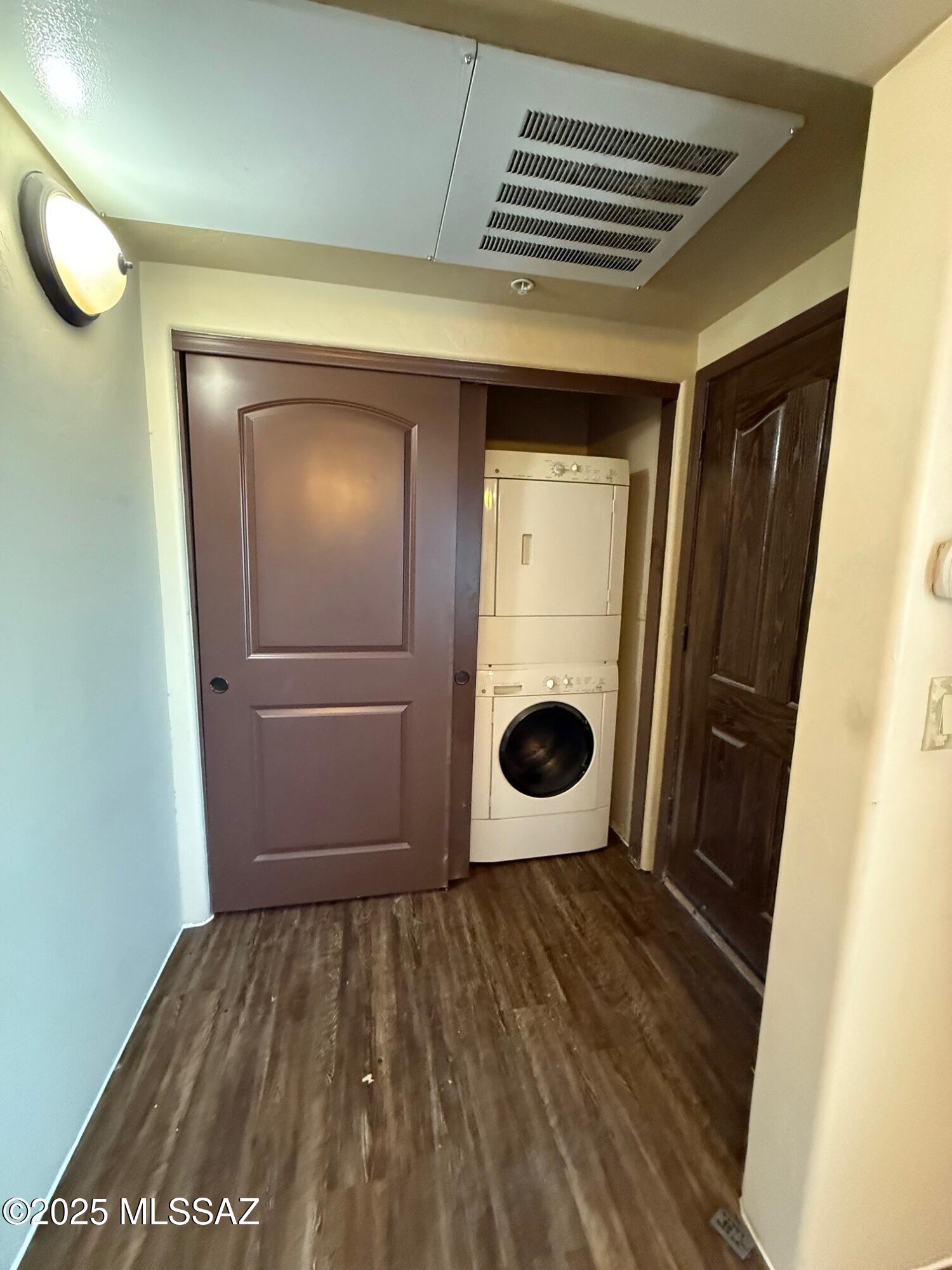 Glyn Circle (1-5) - Residential Lease