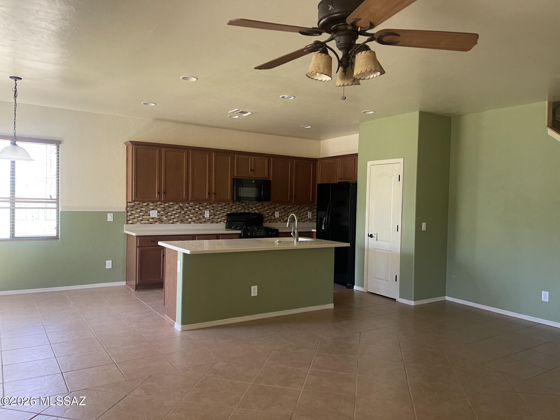 Kartchner Vistas - Residential Lease