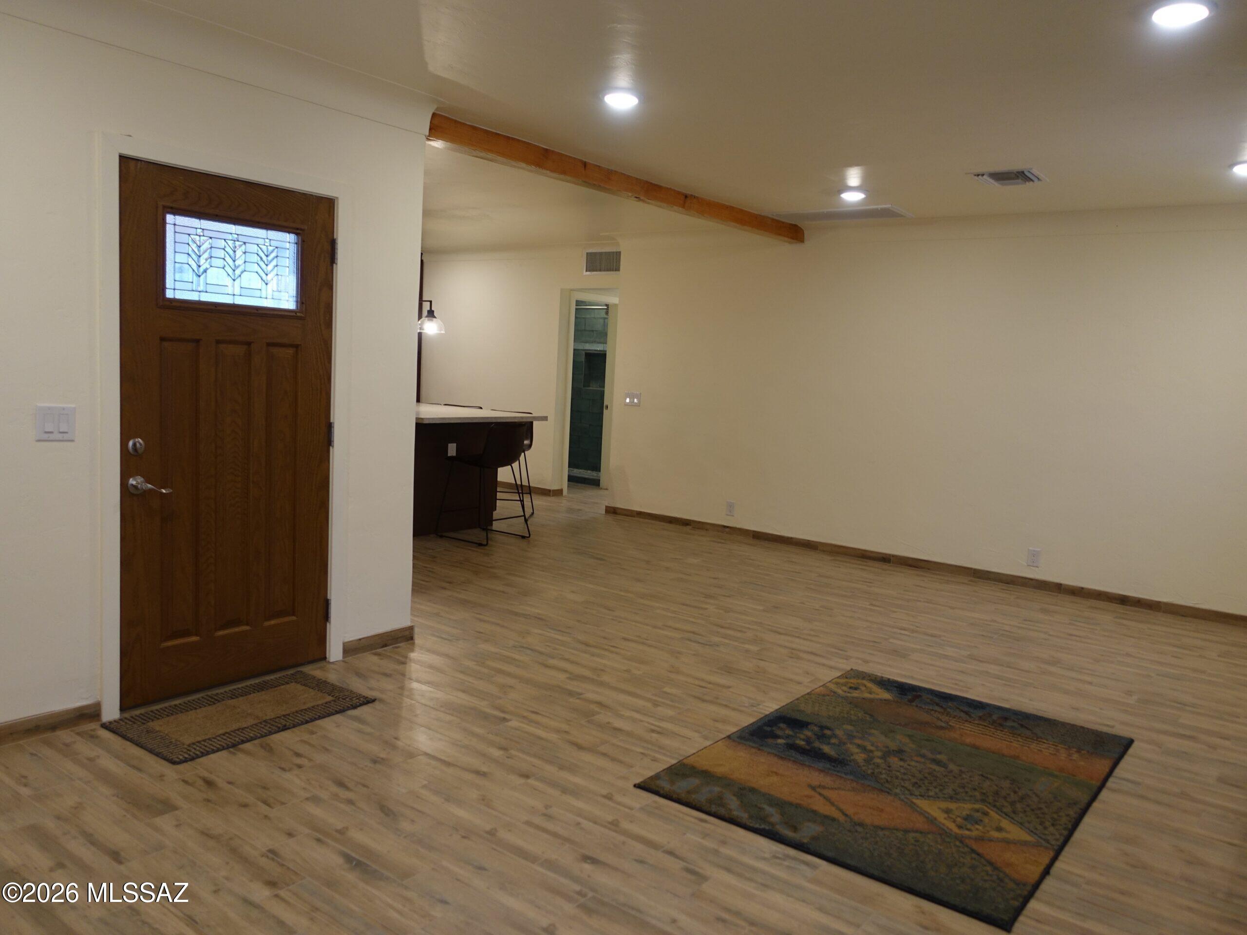 El Montevideo Estates - Residential Lease