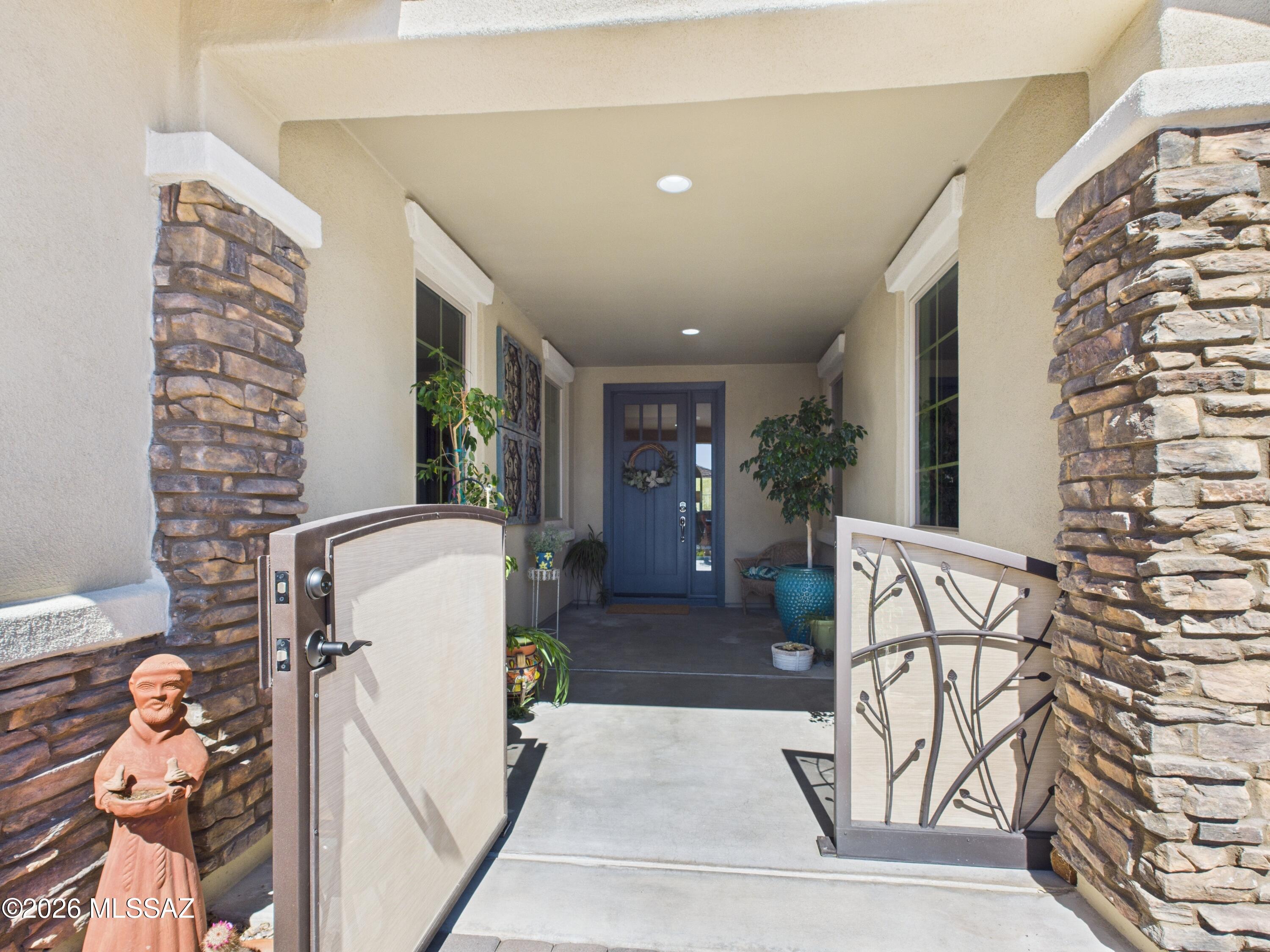 Golden Barrel Place At Dove Mountain SQ20141710079 - Residential