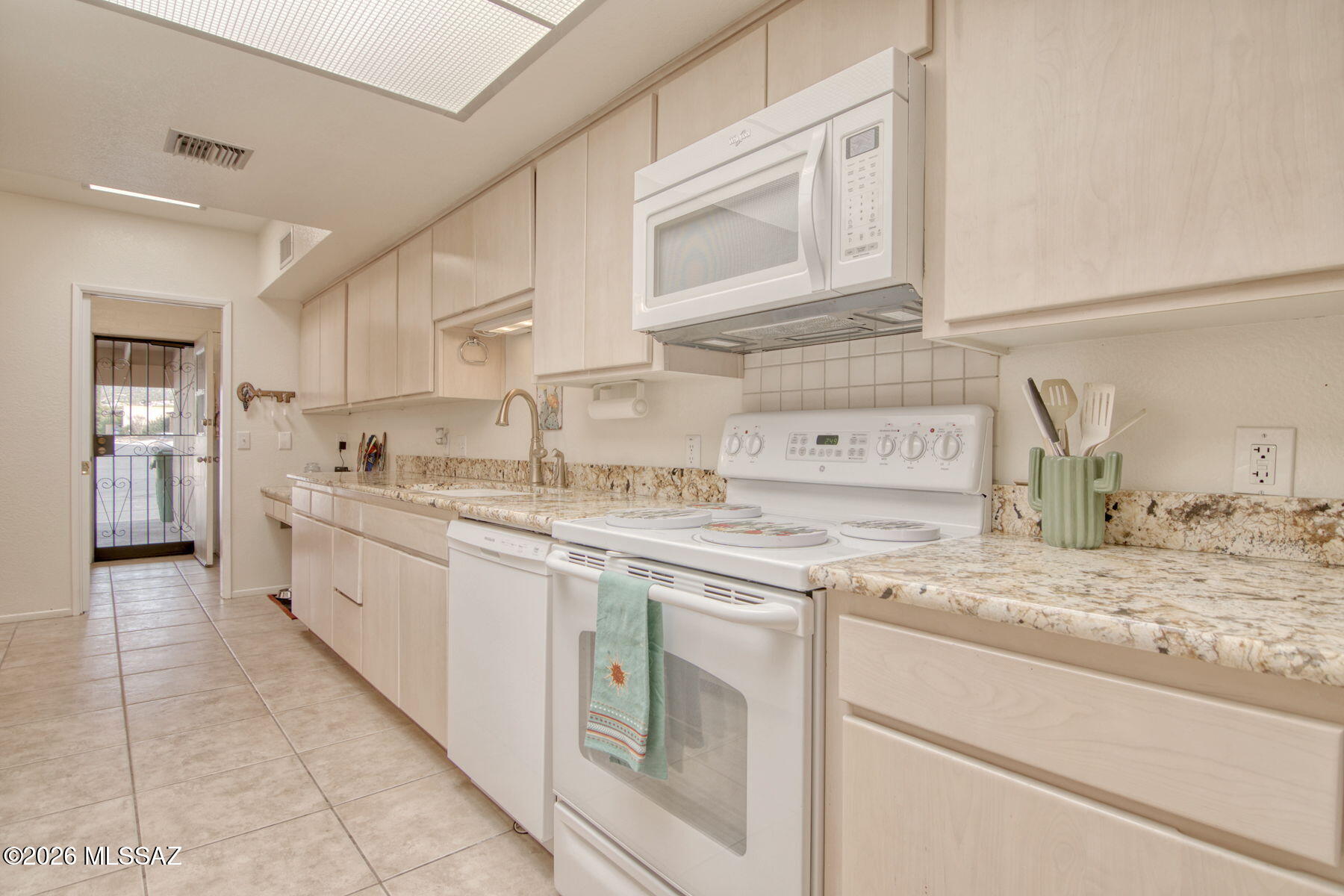 Oro Valley Townhouses (47-52, 58-91) - Residential