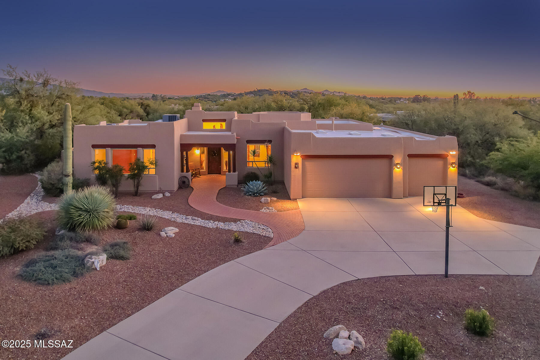 $50,000 PRICE REDUCTION! GORGEOUS 3056 SQ FT 4 BR/ 2.5 BA PLUS DEN W/ LARGE REC ROOM/OFFICE CUSTOM SANTA FE IN WINCHESTER RANCH ON A SPACIOUS .72 ACRE LOT! HM BOASTS 2 X 6 CONSTRUCTION, SPLIT BDRM PLAN W/ GREAT ROOM & OPEN CONCEPT KITCHEN W/ ALDER CABINETS, STAINLESS STEEL APPLIANCES, GAS COOKTOP & DOUBLE OVENS, CERAMIC TILE & NEW CARPET, CENTRAL VAC, GAS BEEHIVE FIREPLACE, VAULTED CEILINGS W/ BEAMS & CORBELS, OVERSIZED 3 CAR GARAGE W/ STORAGE RM PLUS A GREAT END-OF-CULDESAC LOCATION. BACK YARD IS A DESERT OASIS W/ ENORMOUS COVERED PATIO, FENCED SPARKLING POOL & SPA, GRASSY AREA, FIREPIT & CUSTOM LIGHTING. LOT BACKS WASH W/ MANY MESQUITE TREES & HAS GREAT VIEWS OF THE CATALINAS & RINCONS. CLOSE TO KID & PET FRIENDLY MCDONALD PARK. THIS HOME HAS BEEN IMPECCABLY MAINTAINED & IT SHINES!