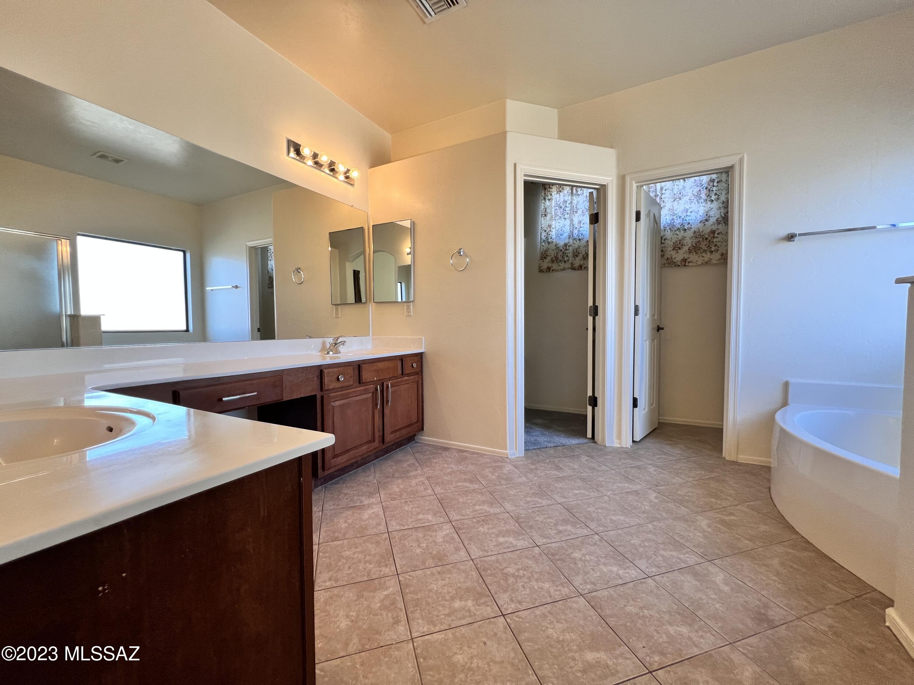 Villas at Dos Hombres II (1-12) - Residential Lease