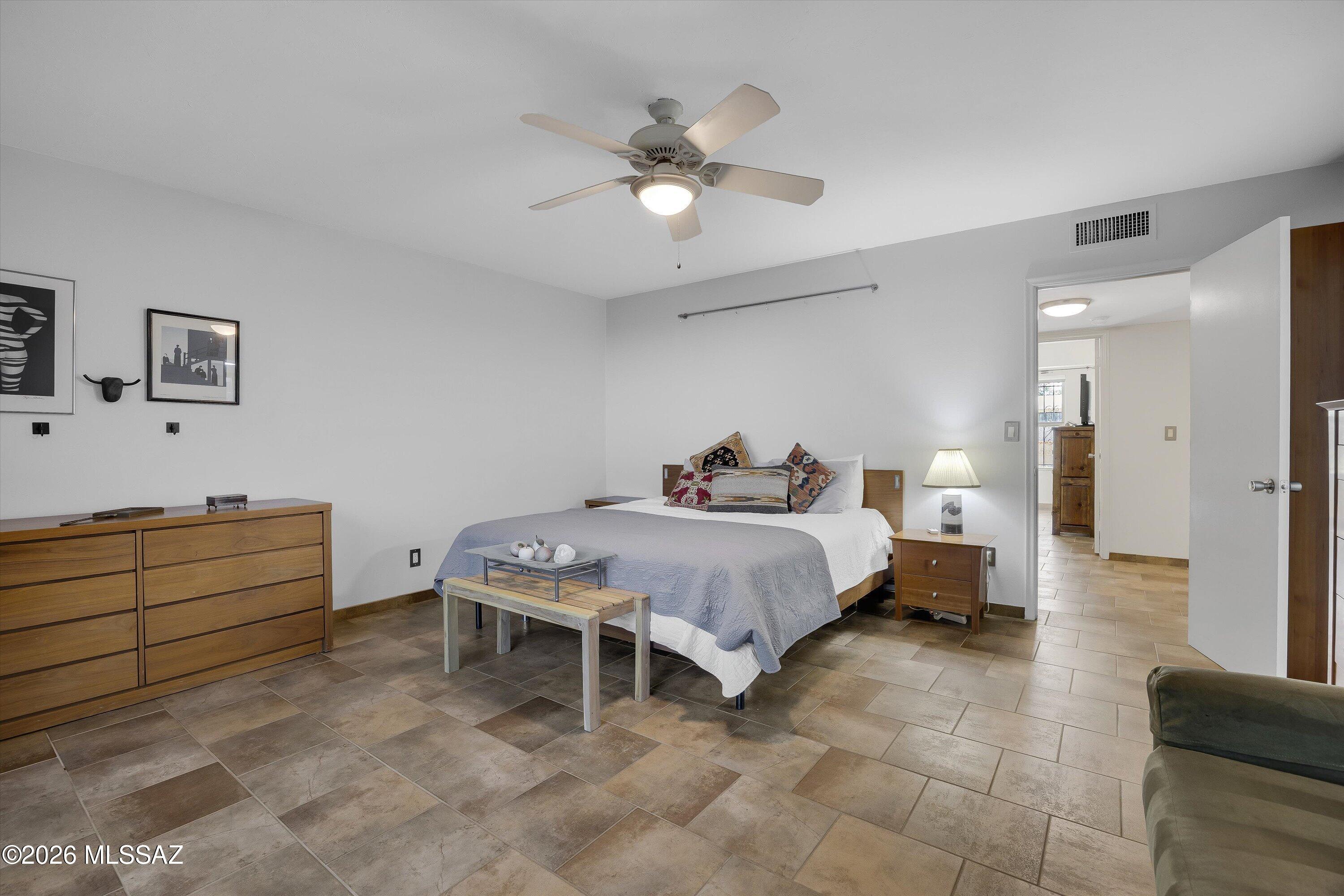 Colonia Verde (1-12) - Residential