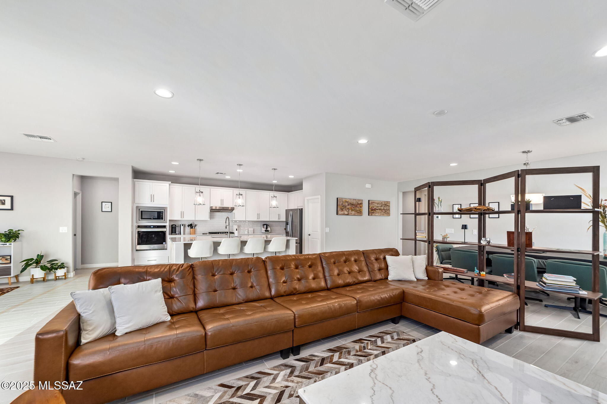 Twin Peaks and Lambert Lane - Residential