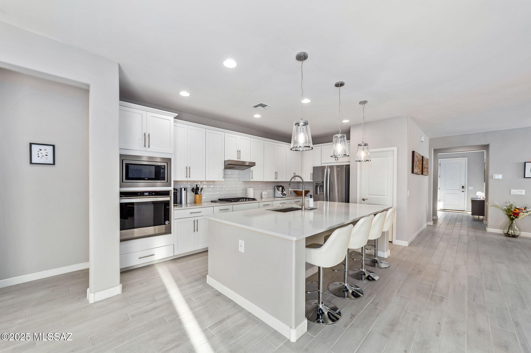 Twin Peaks and Lambert Lane - Residential