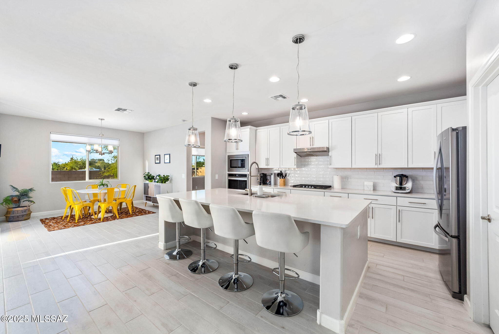 Twin Peaks and Lambert Lane - Residential