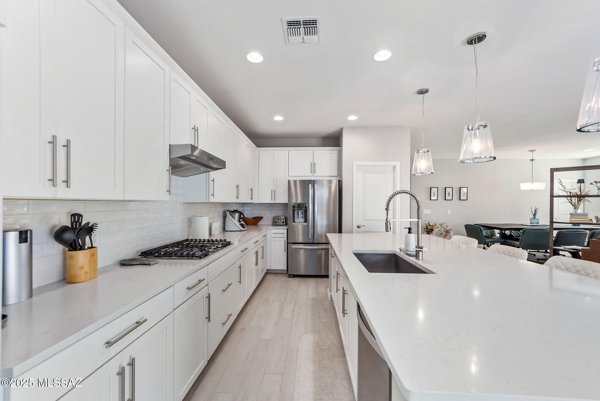 Twin Peaks and Lambert Lane - Residential