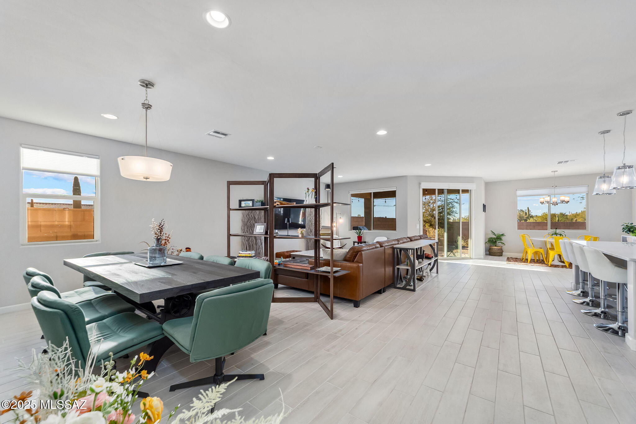 Twin Peaks and Lambert Lane - Residential