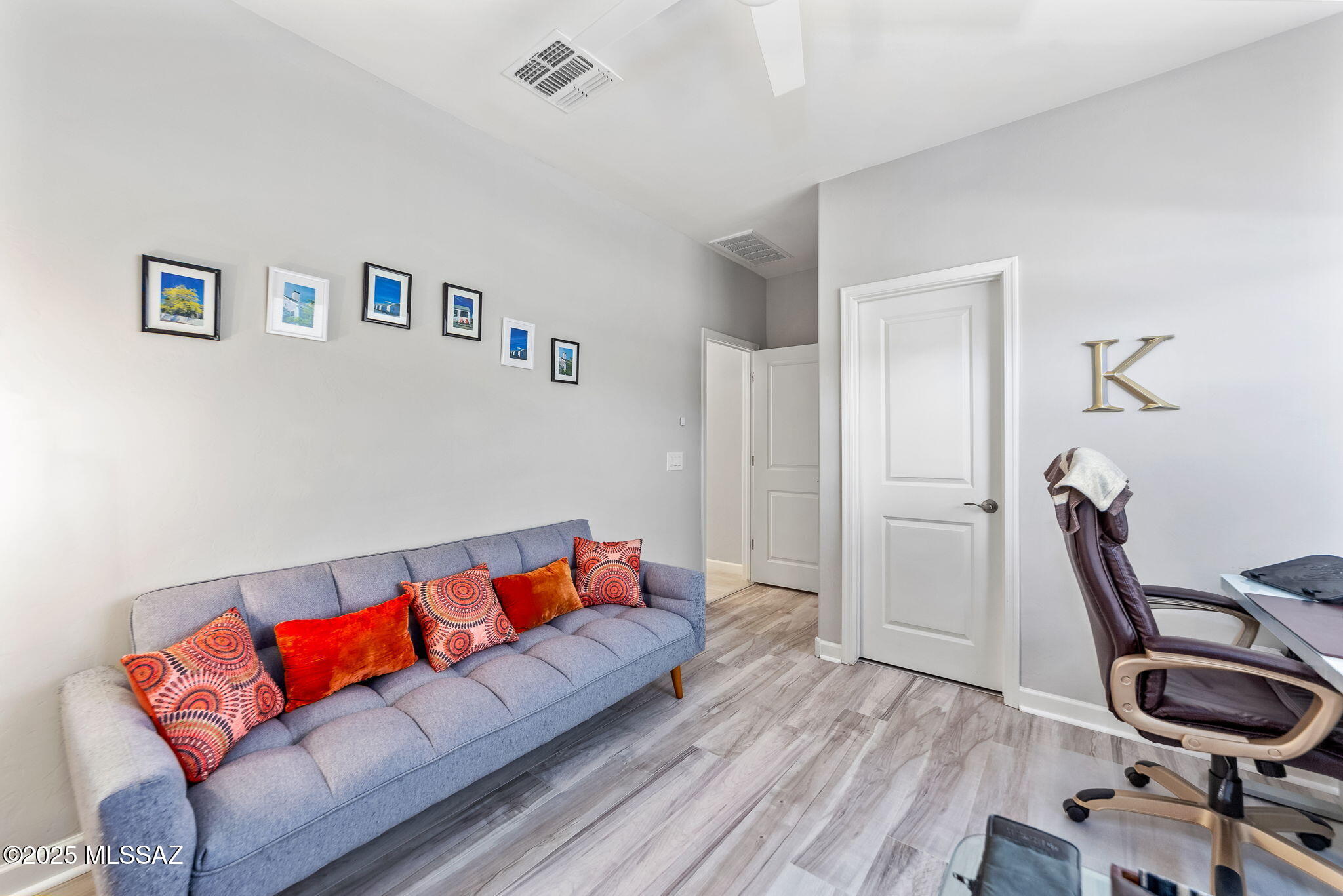 Twin Peaks and Lambert Lane - Residential
