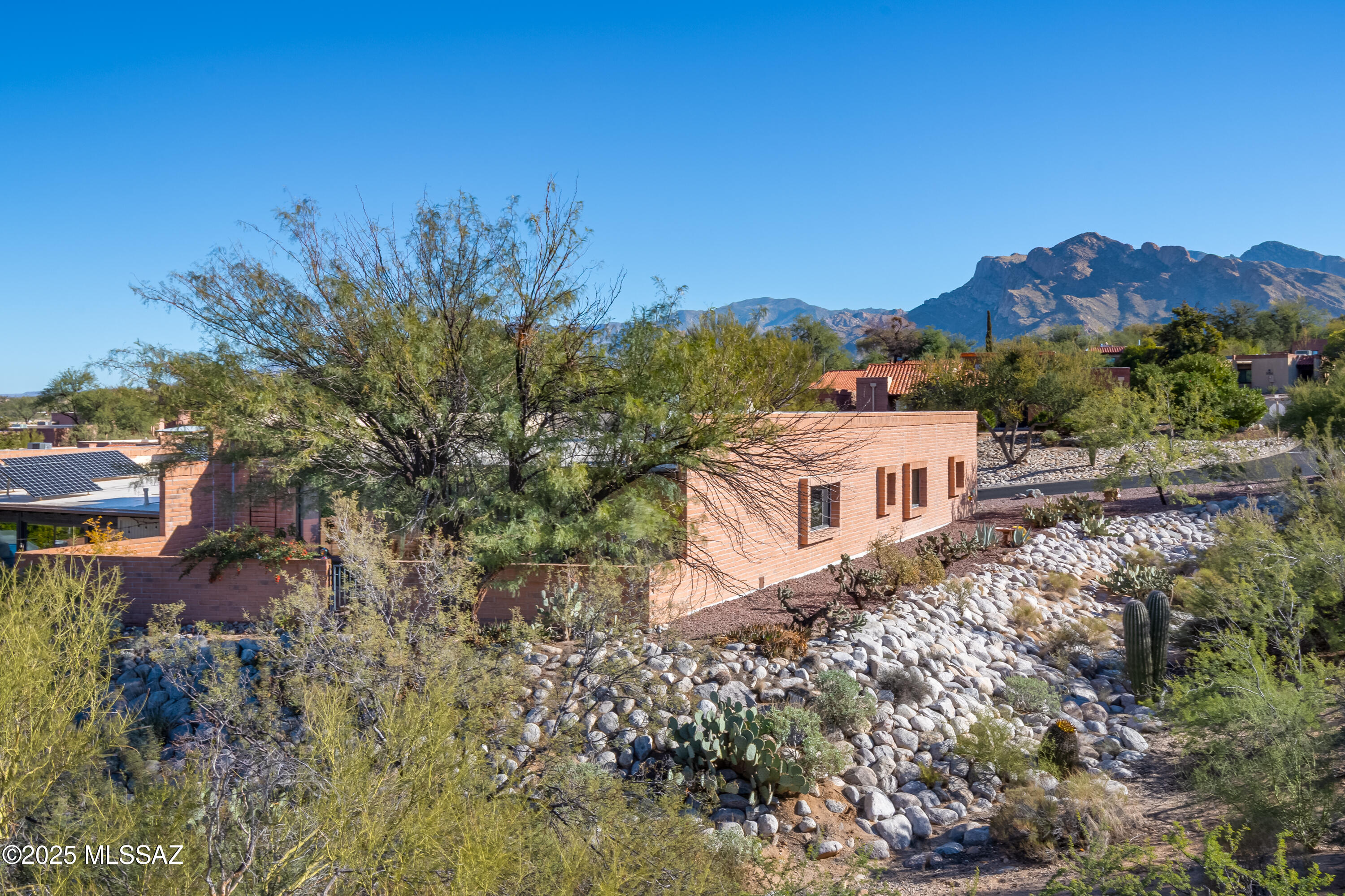 La Cholla Hills(354-439) - Residential
