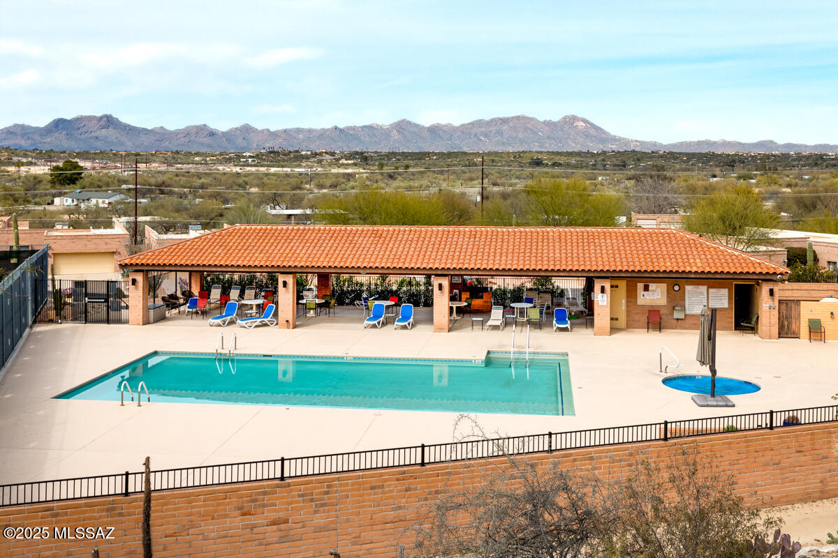 La Cholla Hills(354-439) - Residential