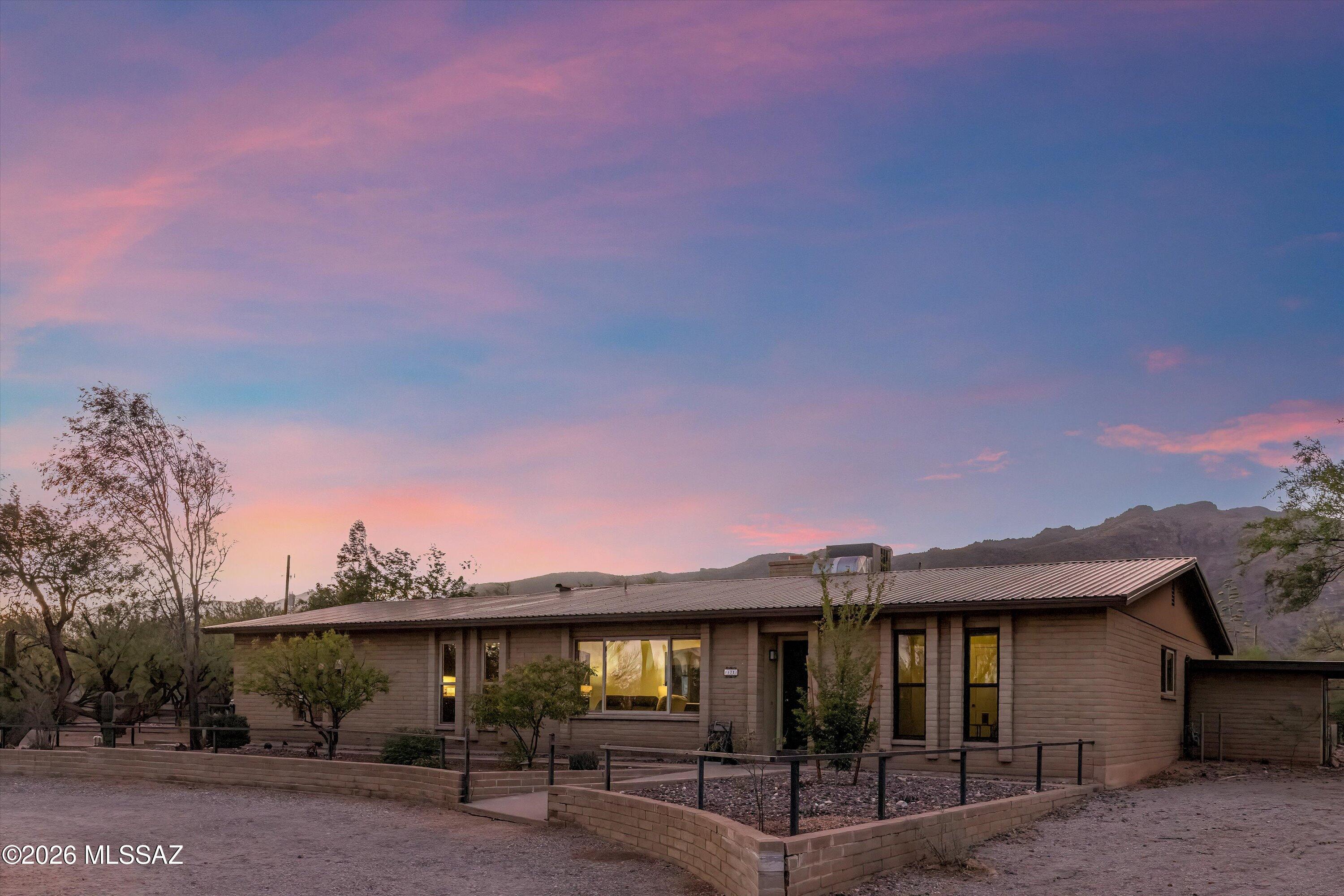La Bella Vista (1-80) - Residential