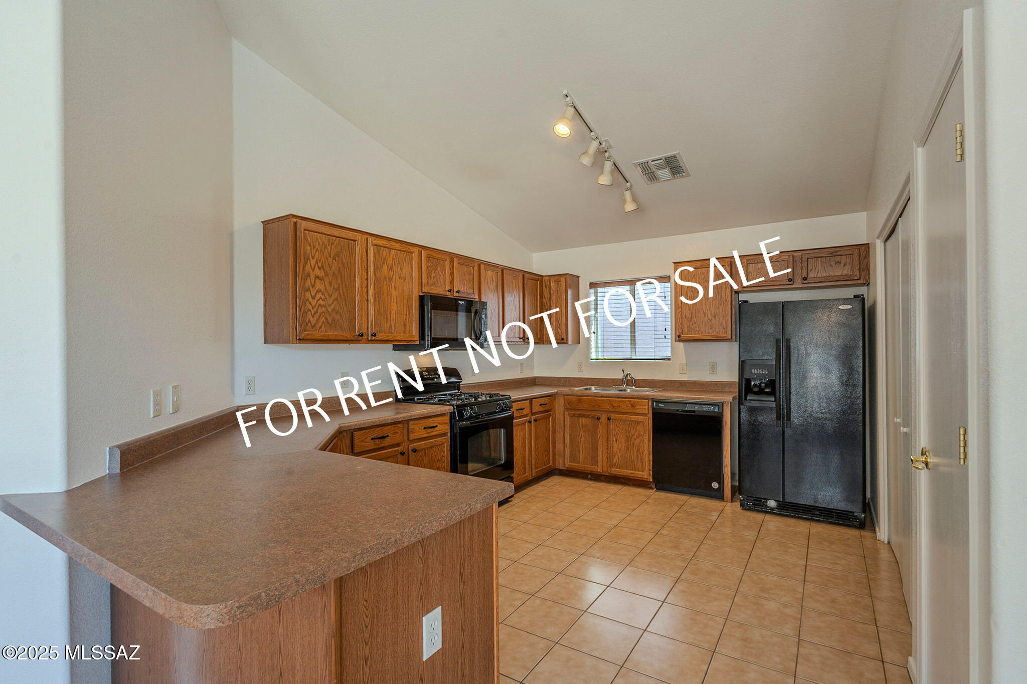 Desert Stone (1-260) - Residential Lease