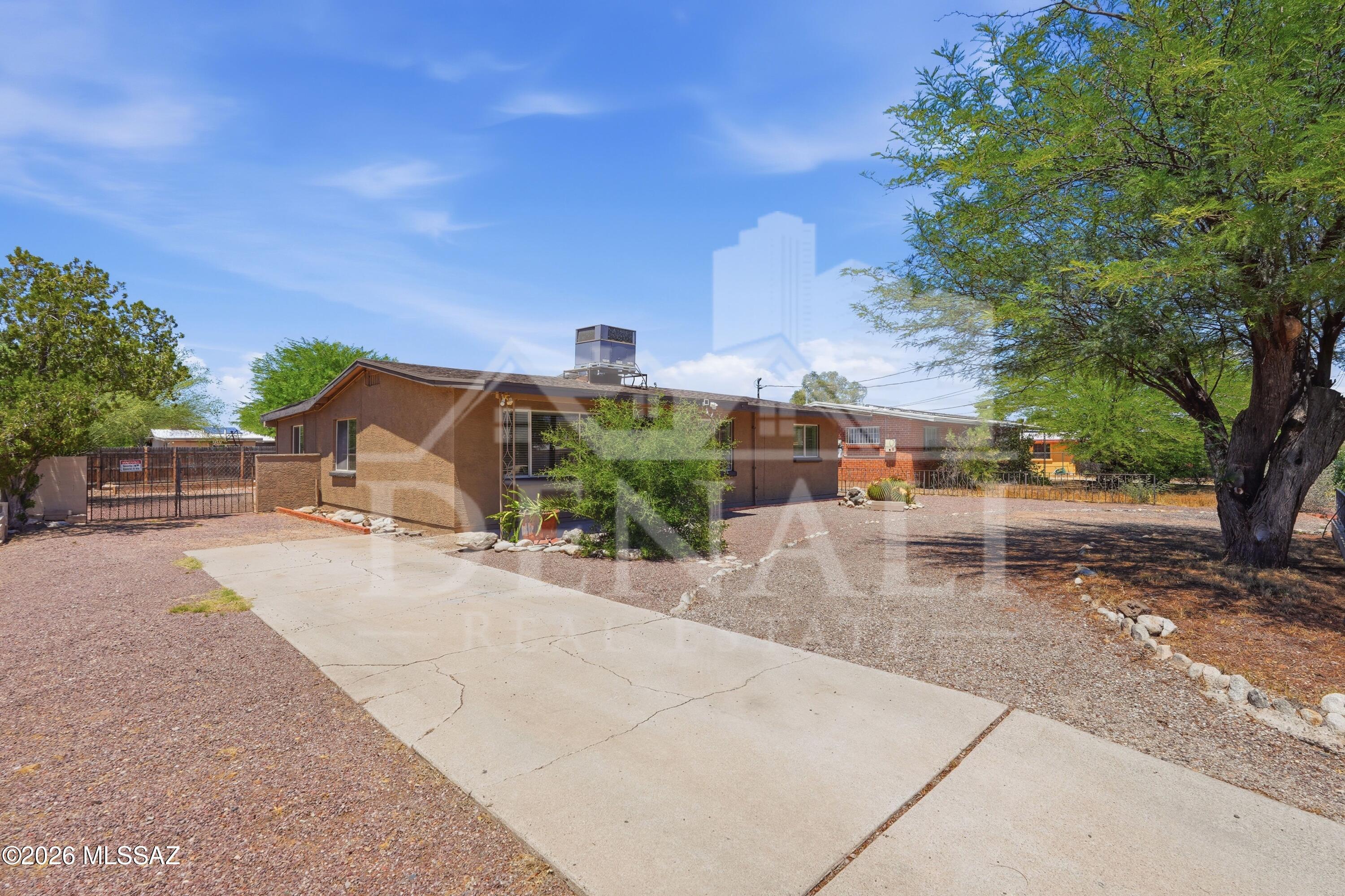 Amphitheater Acres Addn. - Residential Lease