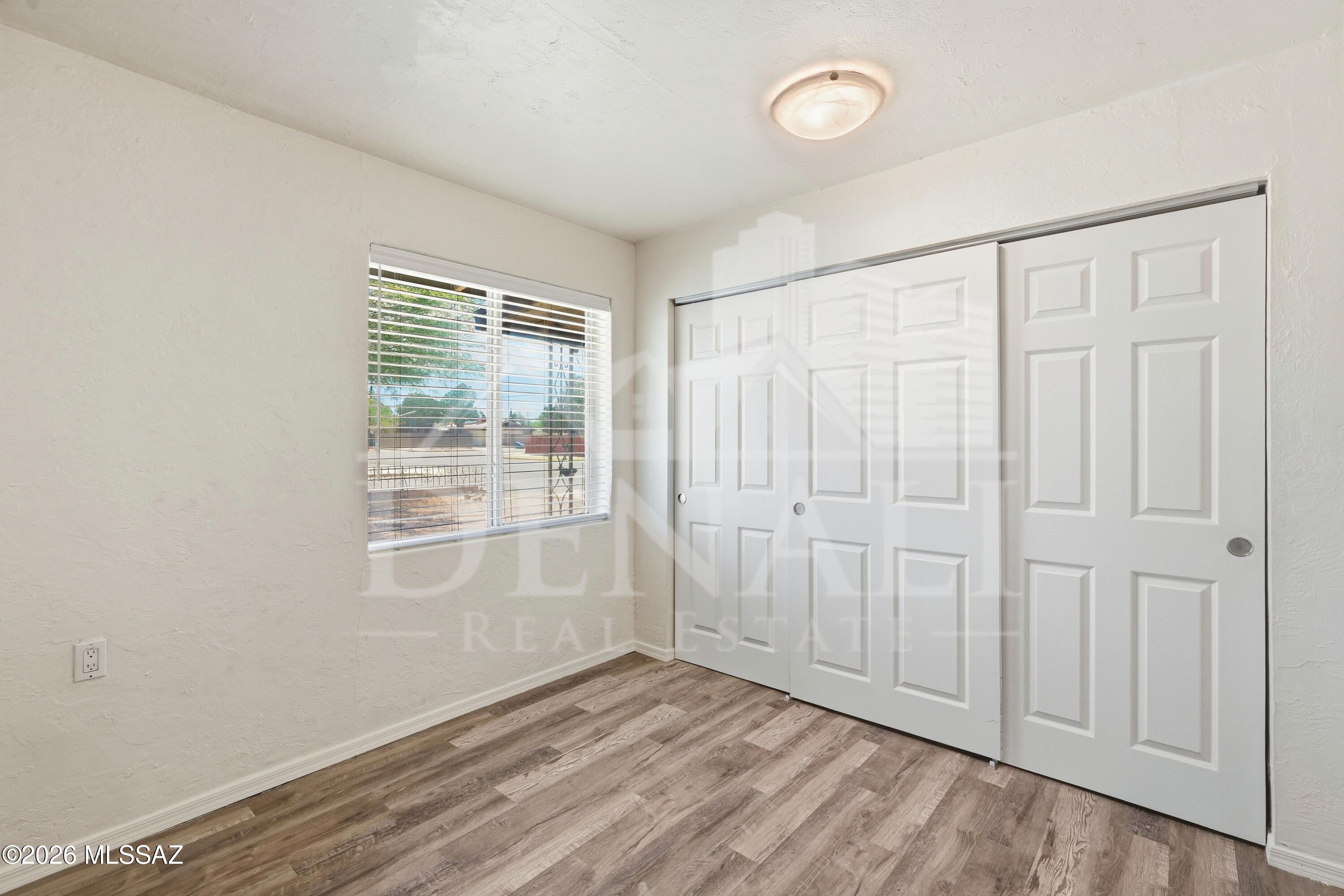 Amphitheater Acres Addn. - Residential Lease
