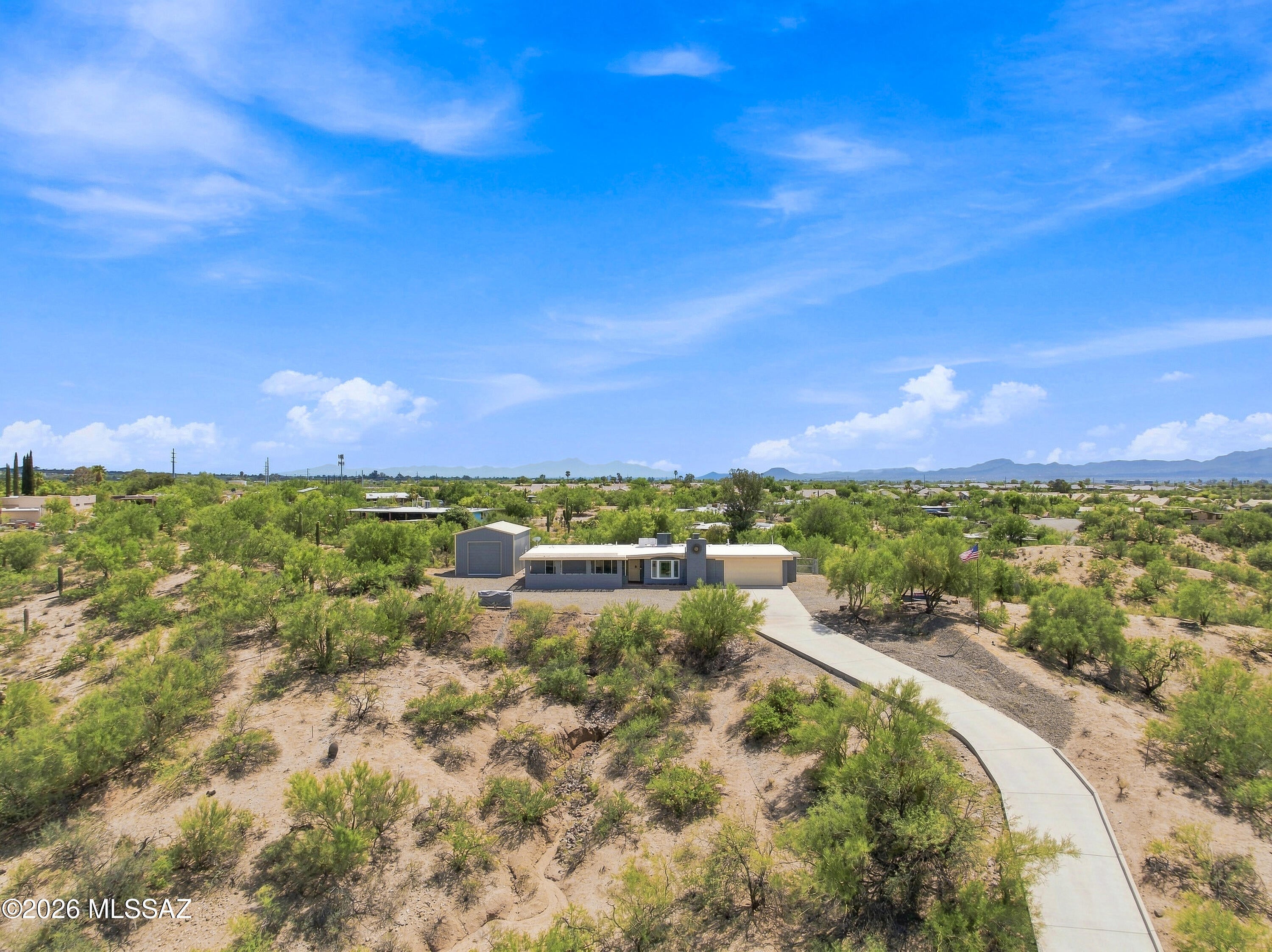 Rancho Feliz (390-441) - Residential