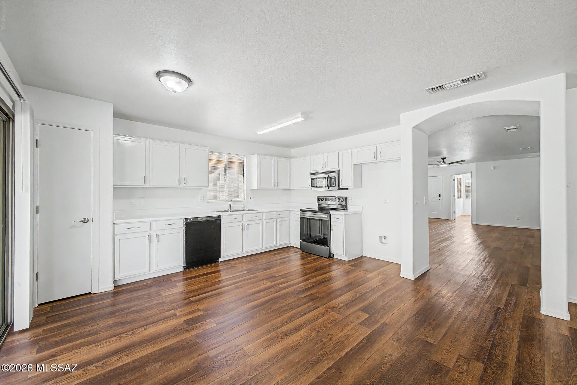 Desert View (1-127) - Residential