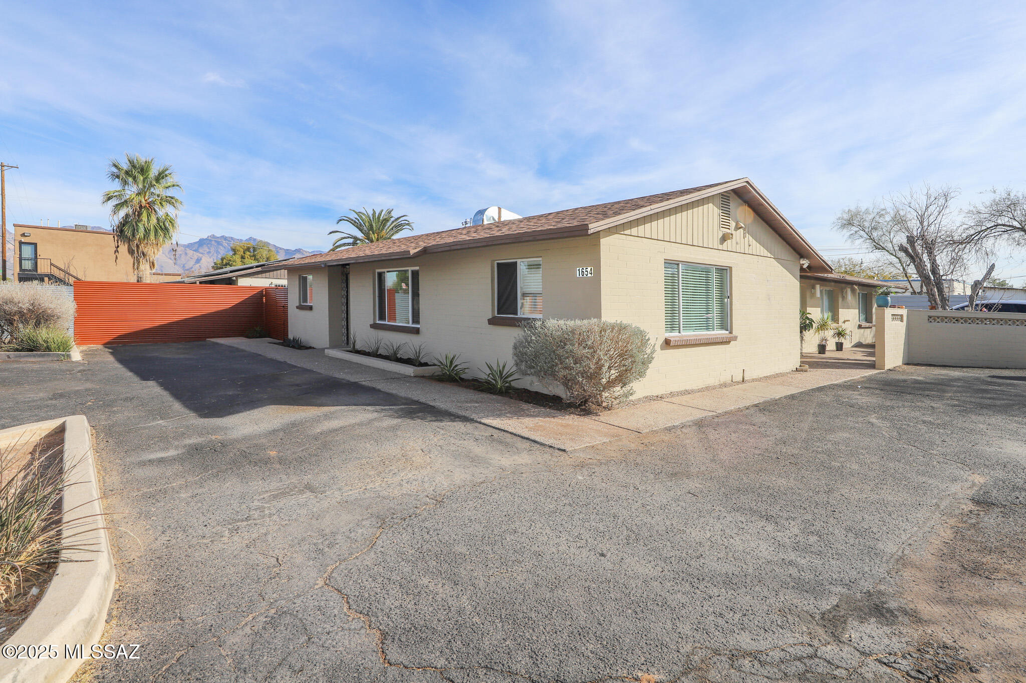 N/A - Residential Lease