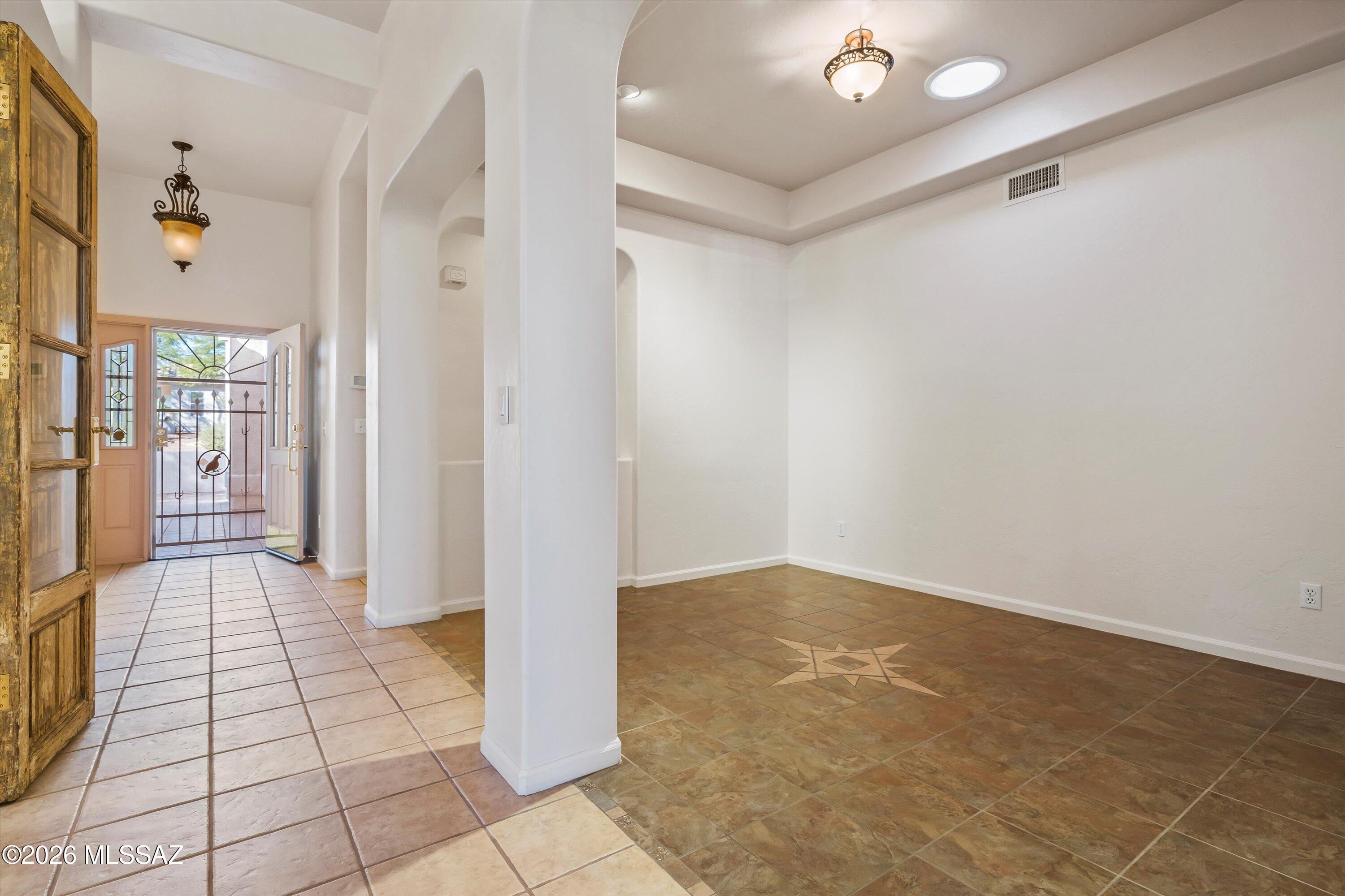 Carmel Pointe (1-104) - Residential
