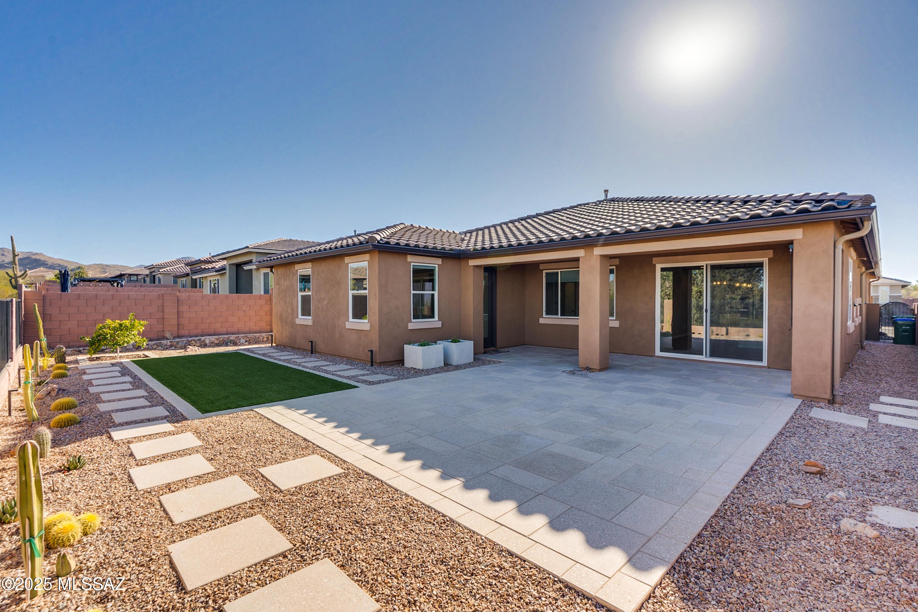 Blue Agave At Dove Mountain - Residential