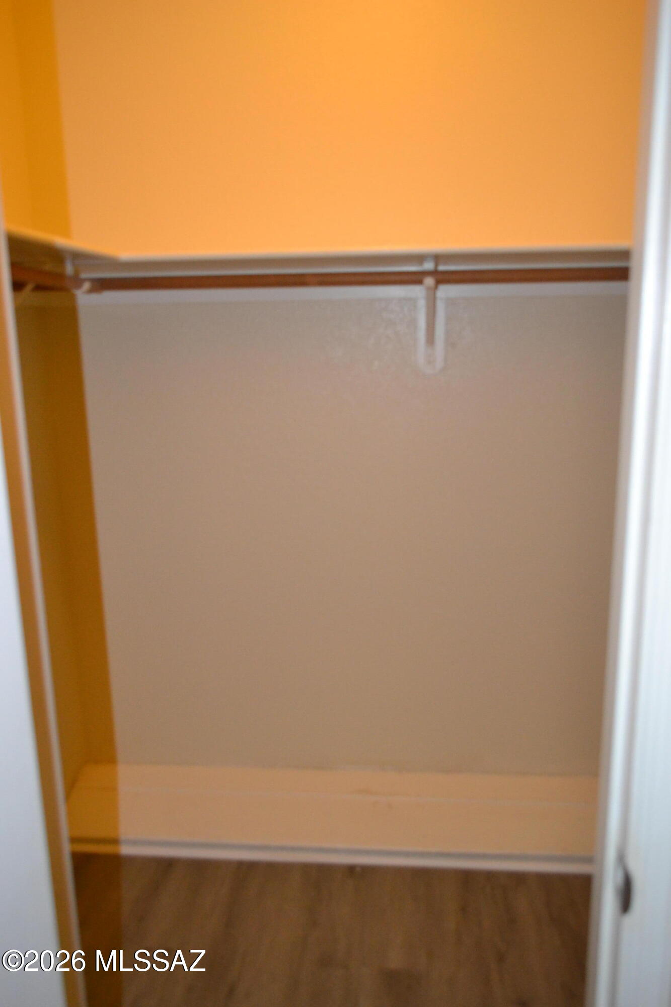 Casitas Real Condos. - Residential Lease