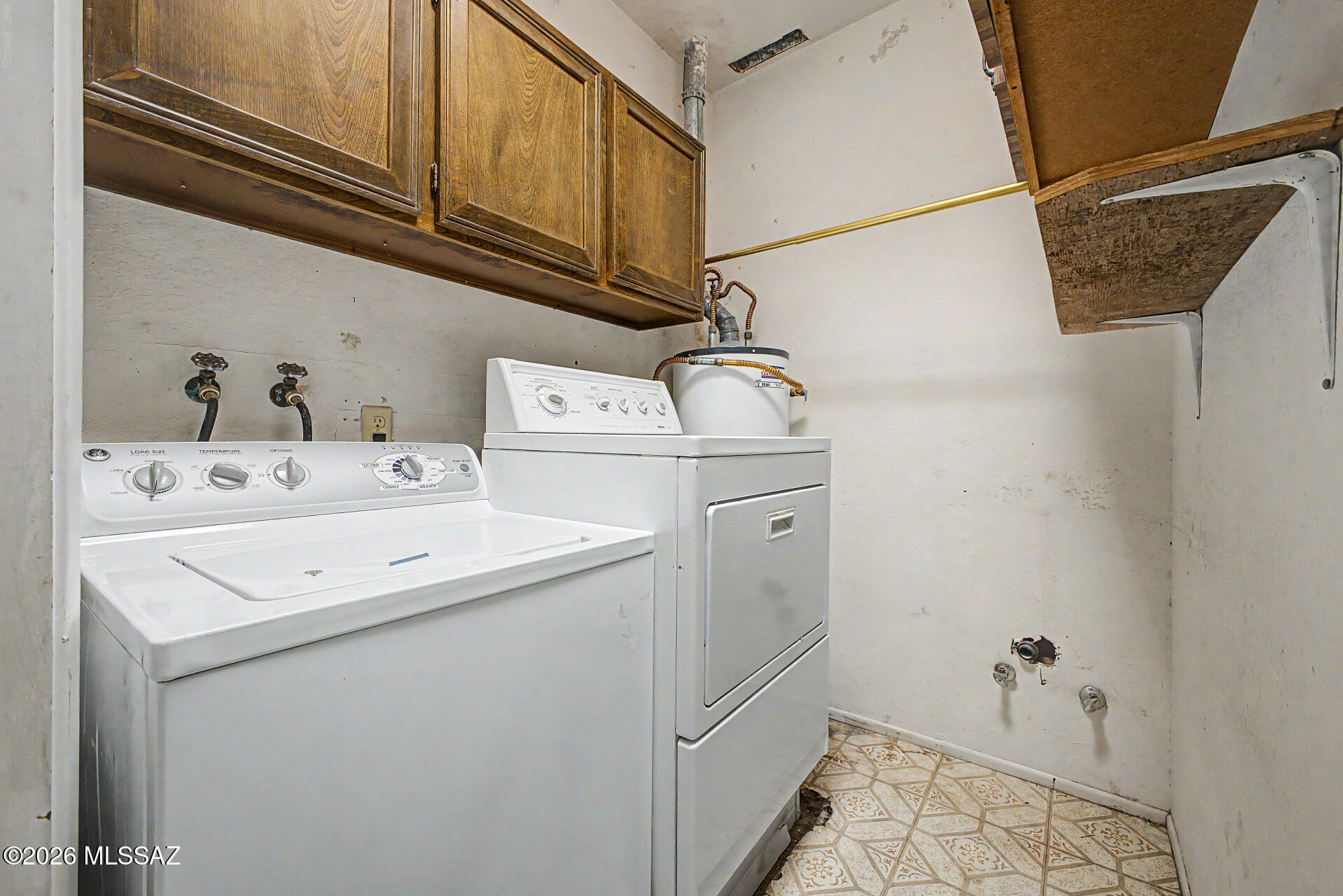 Casas Adobes West (1-220) - Residential