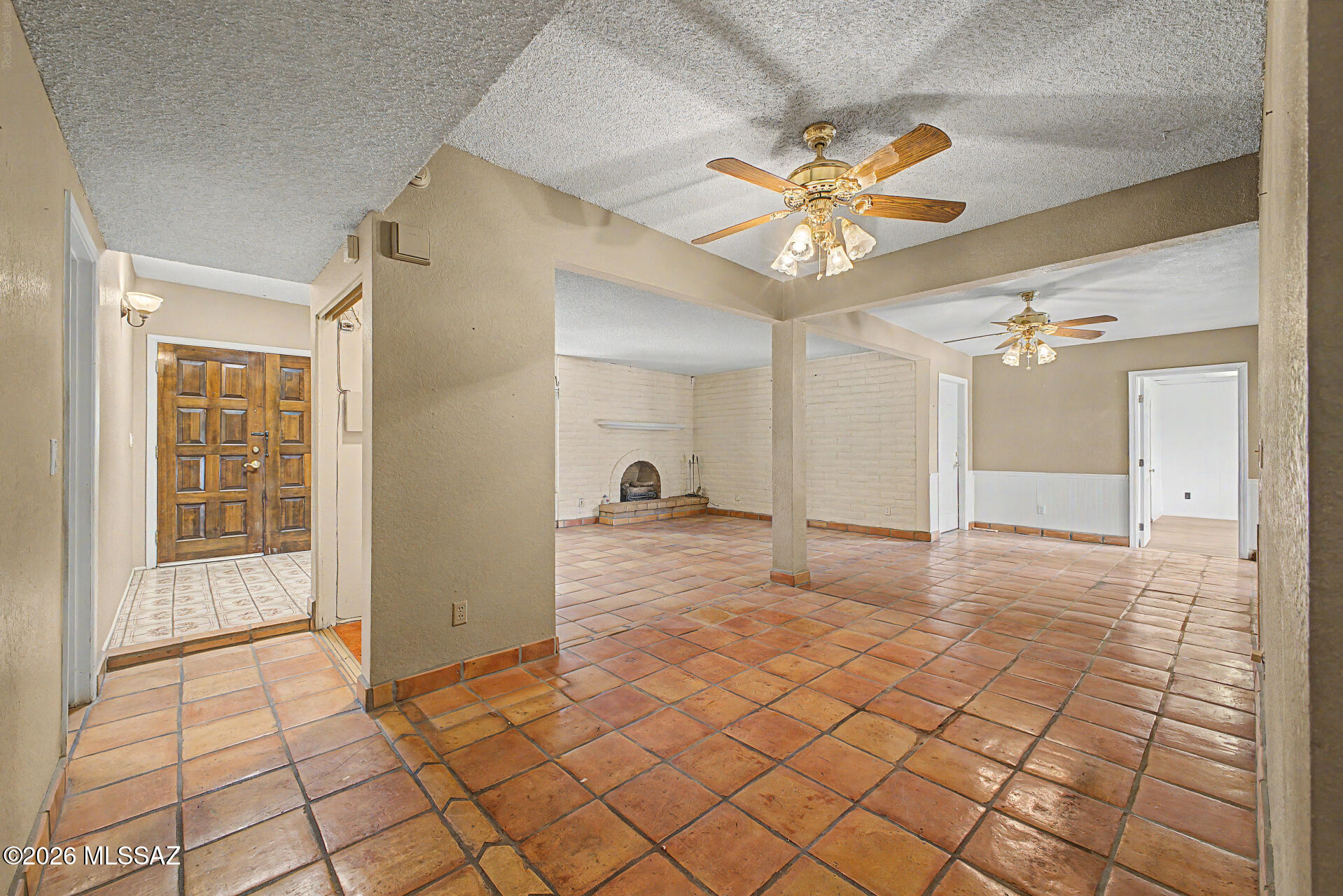 Casas Adobes West (1-220) - Residential