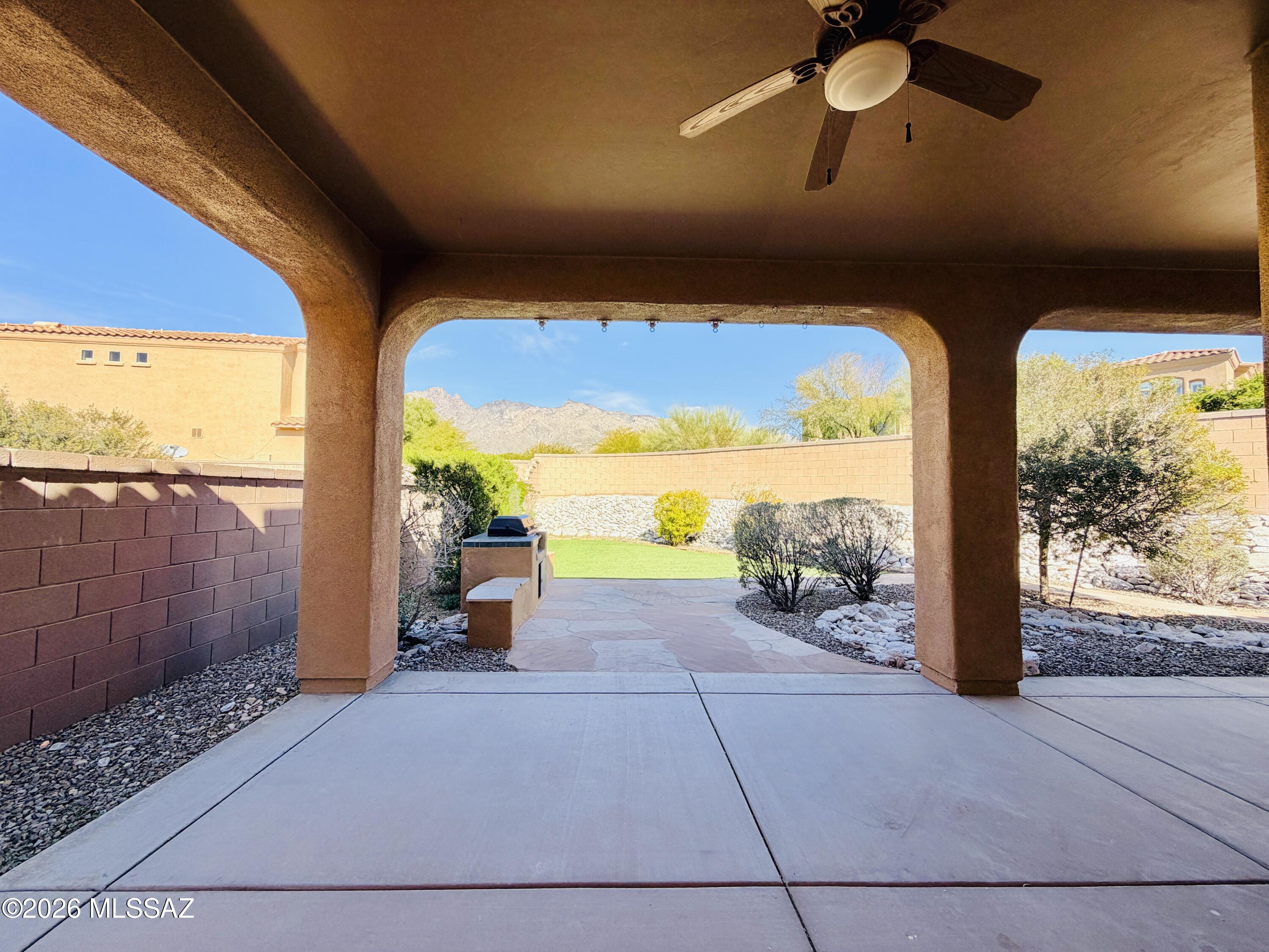 Village Five At the Villages Of La Paloma (1-71) - Residential Lease