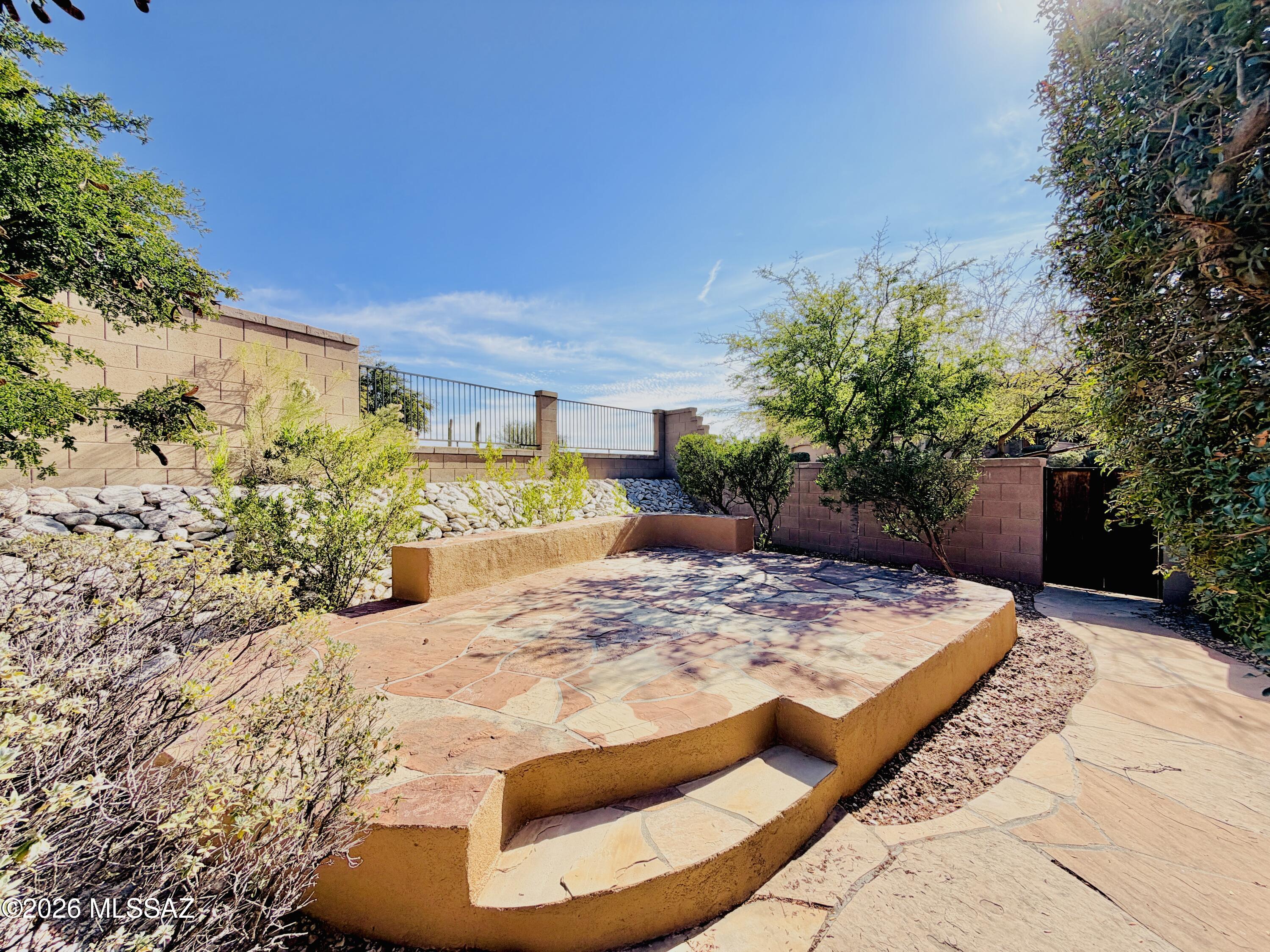 Village Five At the Villages Of La Paloma (1-71) - Residential Lease