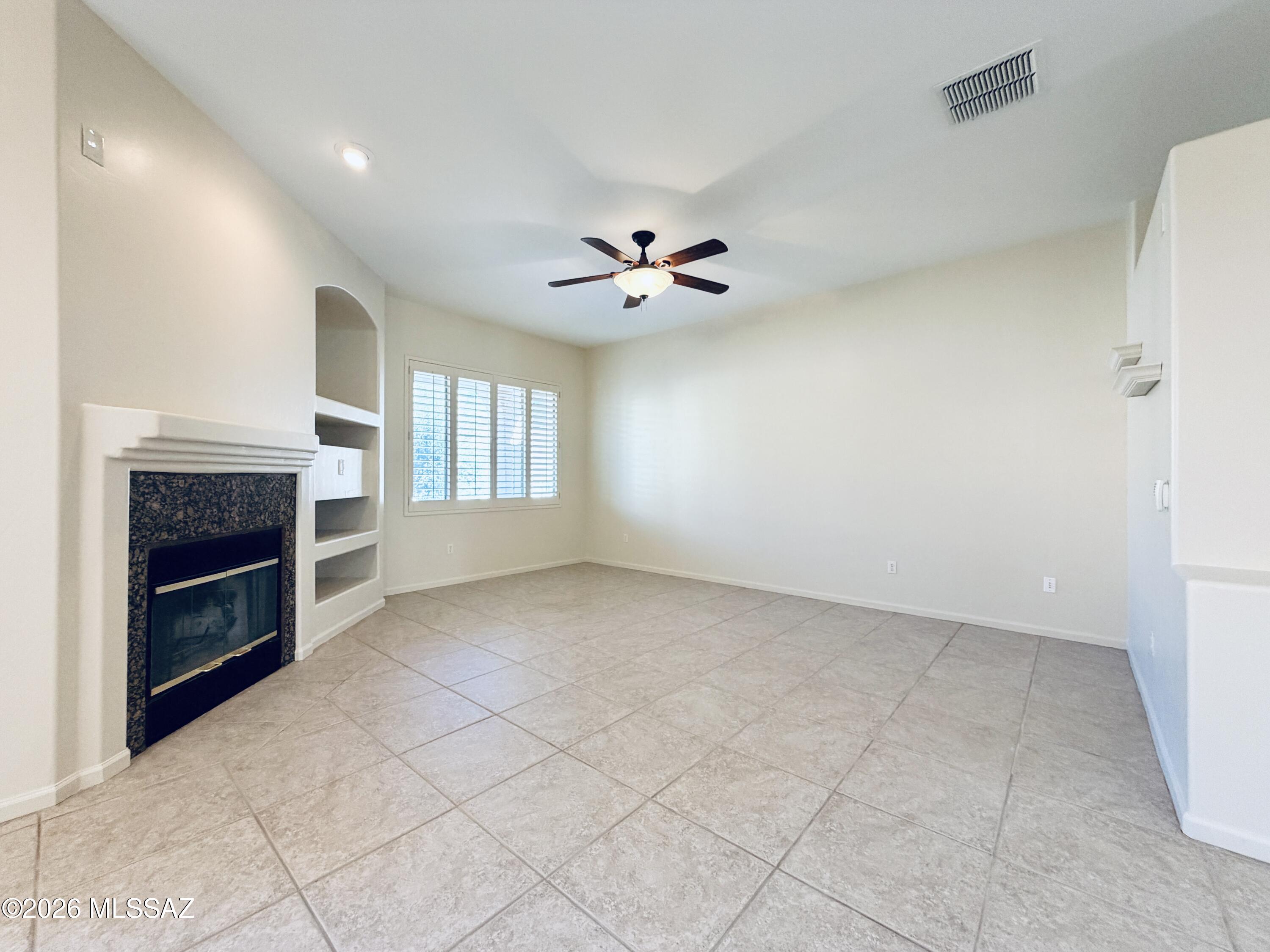 Village Five At the Villages Of La Paloma (1-71) - Residential Lease