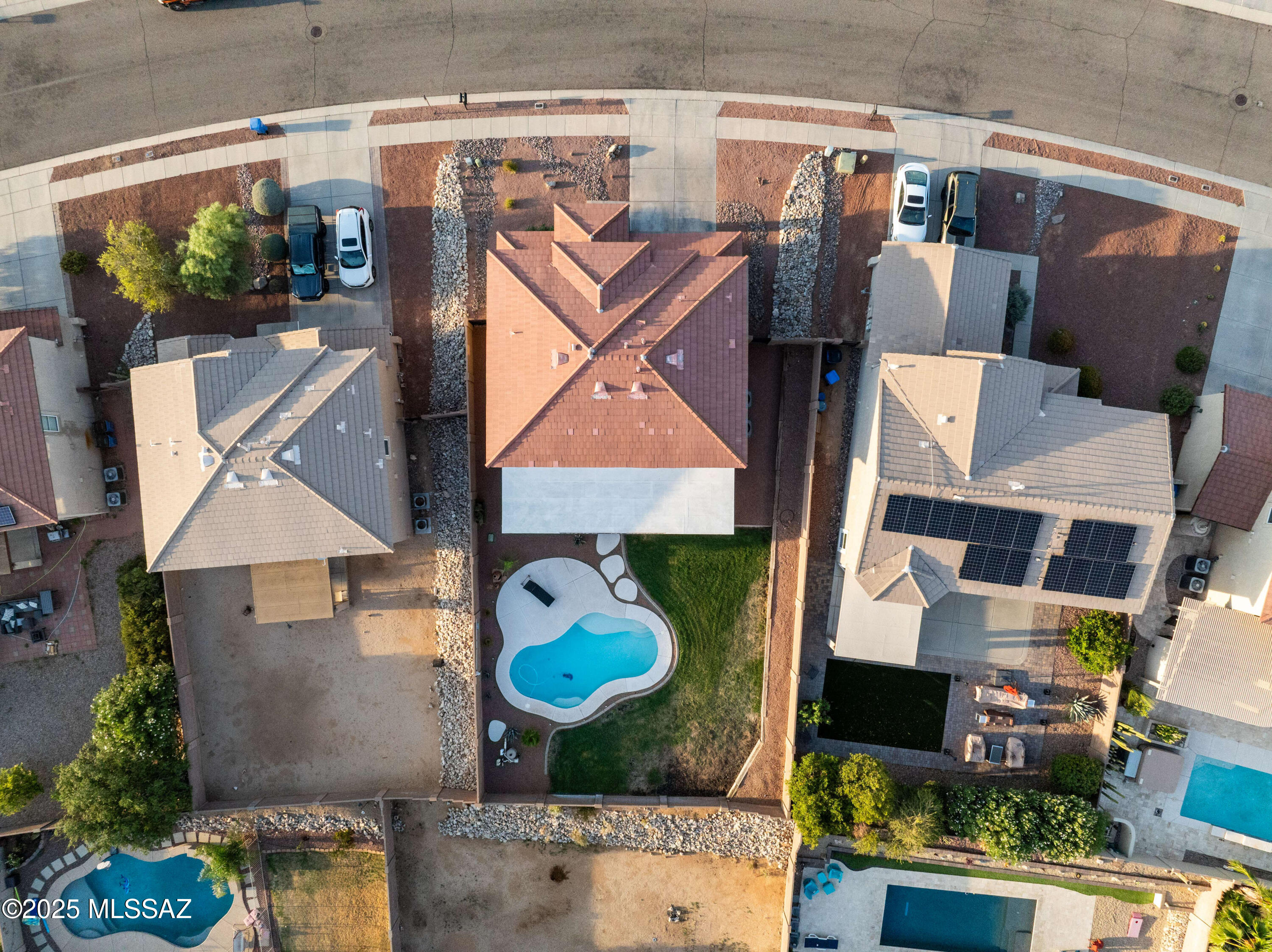 Black Horse (1-411) - Residential