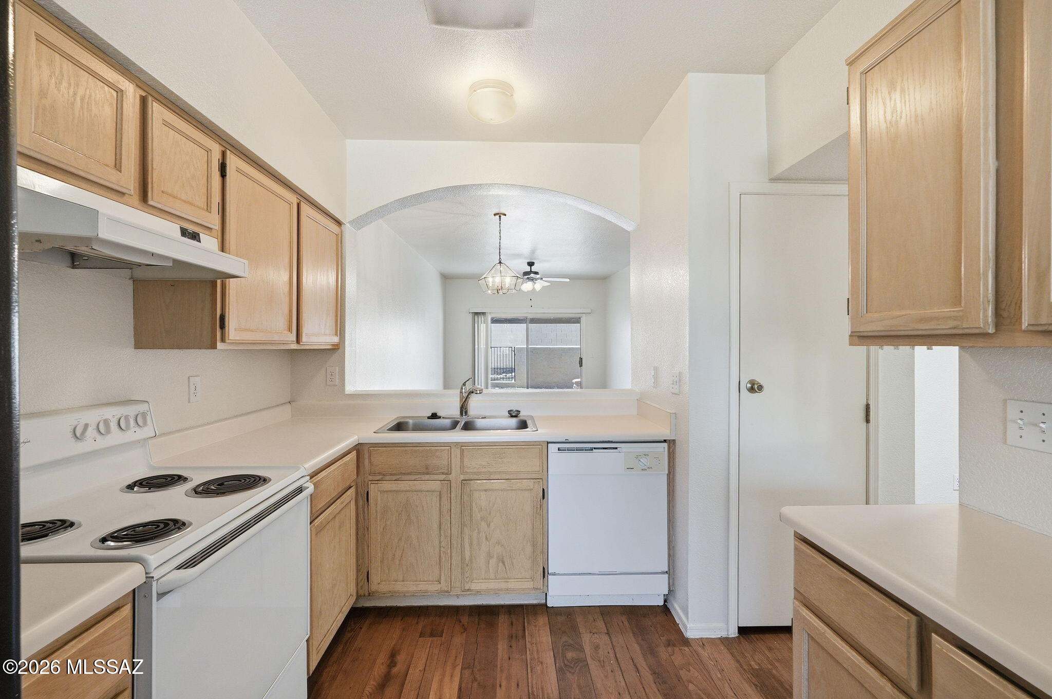 Ladera Brisas Townhouses (1-106) - Residential