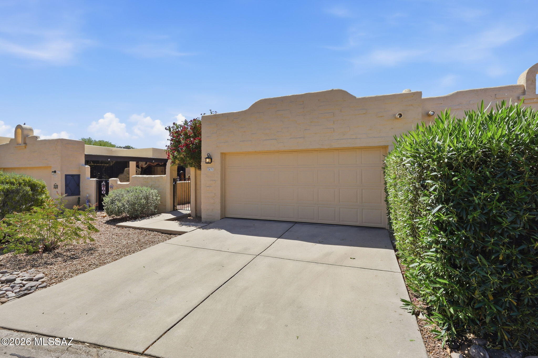Ladera Brisas Townhouses (1-106) - Residential
