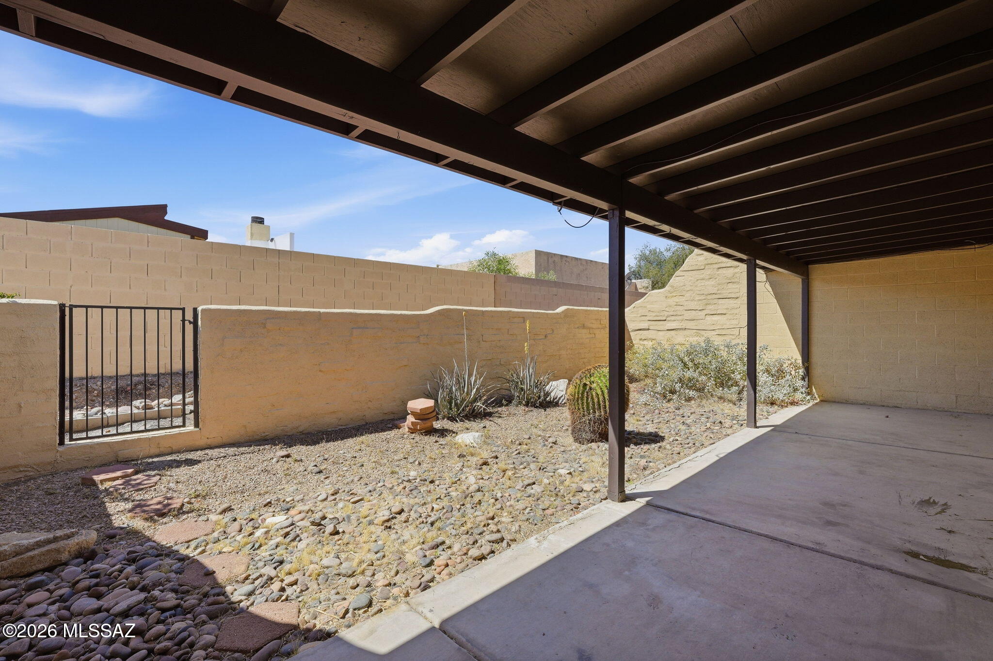 Ladera Brisas Townhouses (1-106) - Residential