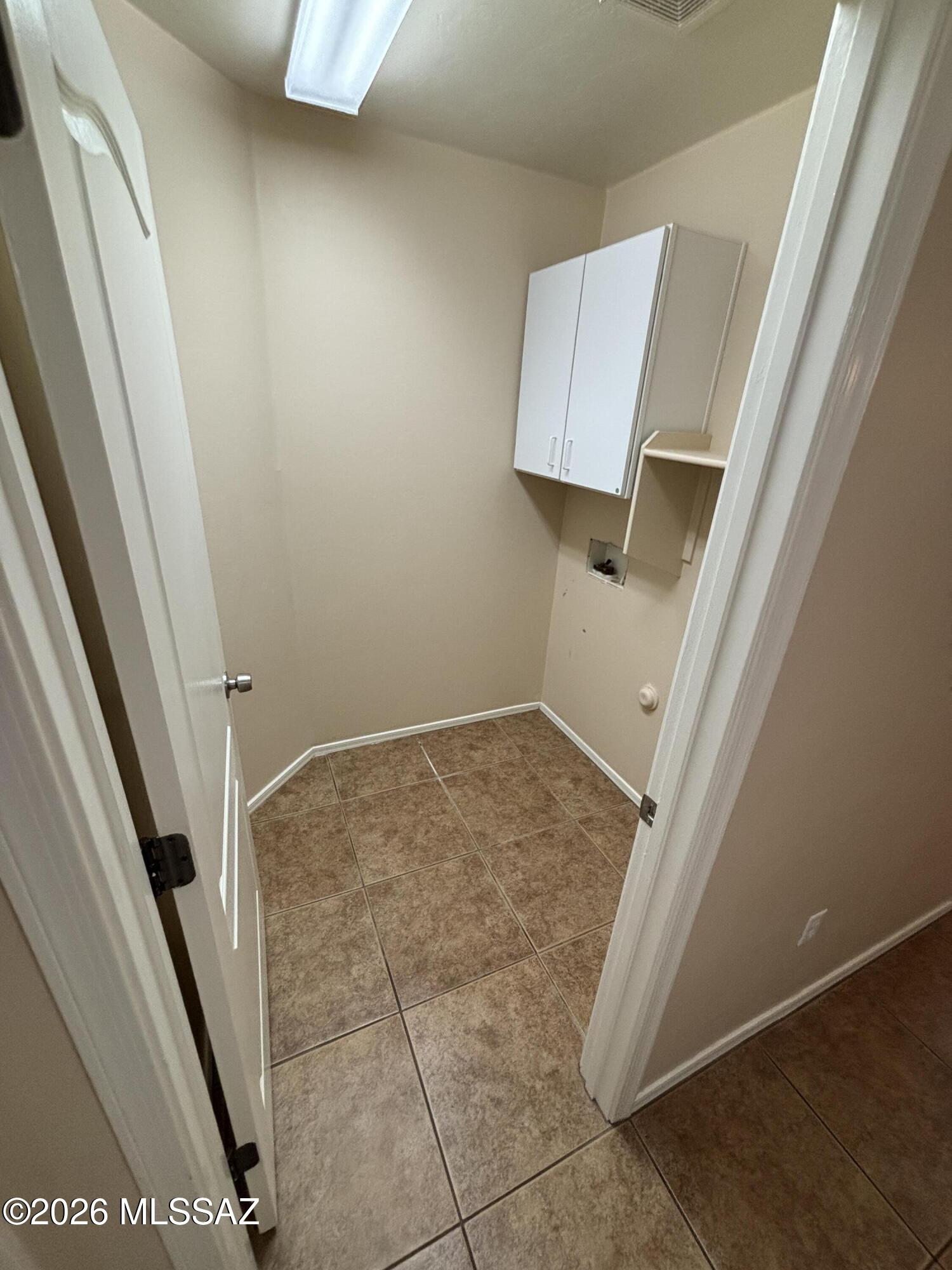 Valencia Reserve South (1-315) - Residential Lease