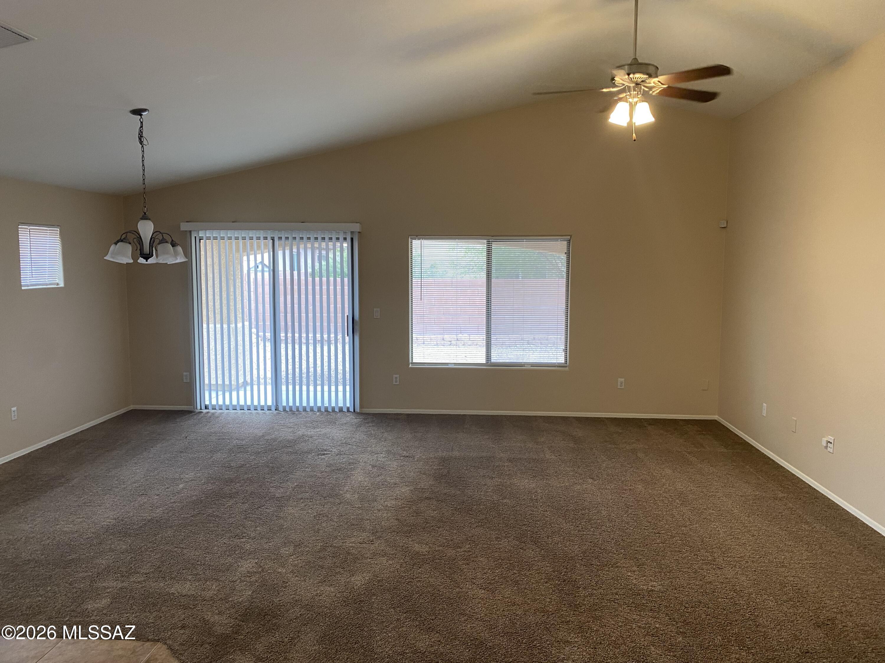 Valencia Reserve South (1-315) - Residential Lease