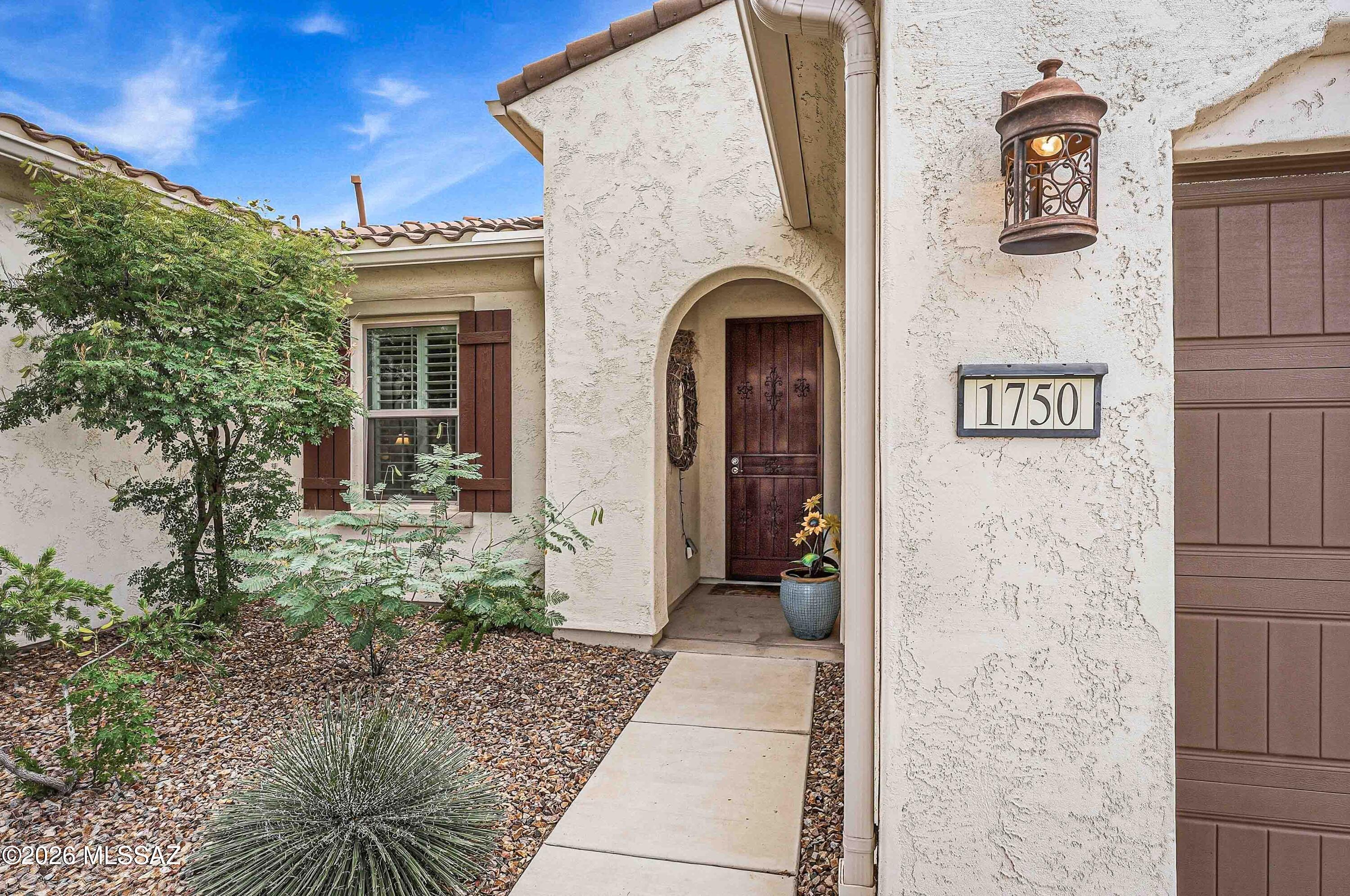 Quail Creek II Unit 33B SQ20161810746 - Residential