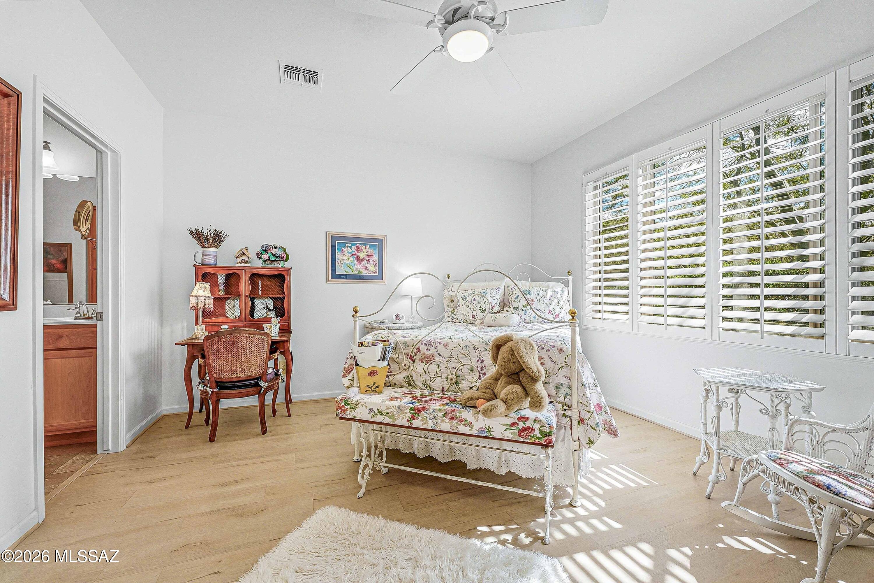 Quail Creek II Unit 33B SQ20161810746 - Residential