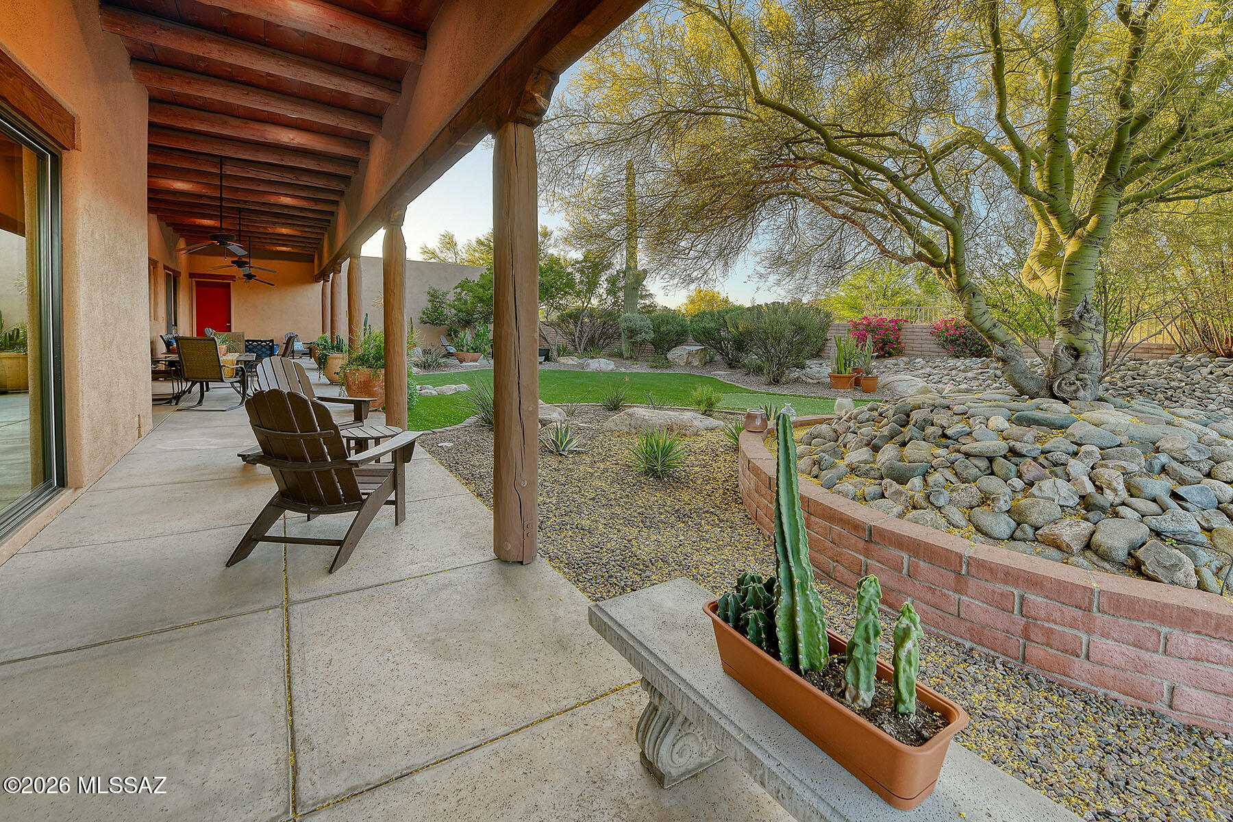 Country Club Vista (1-74) - Residential