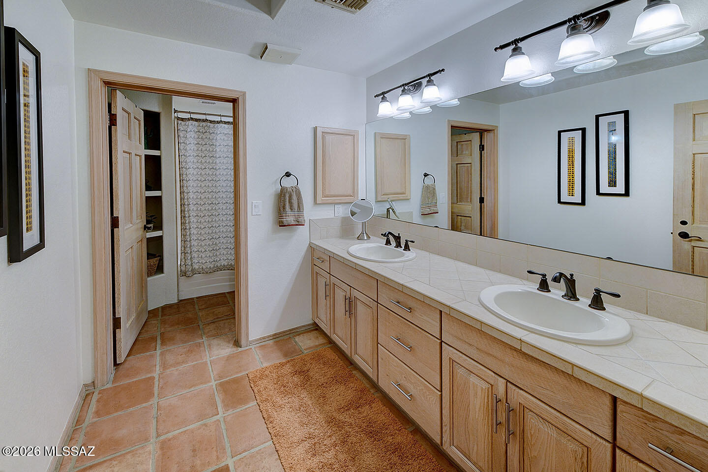 Country Club Vista (1-74) - Residential
