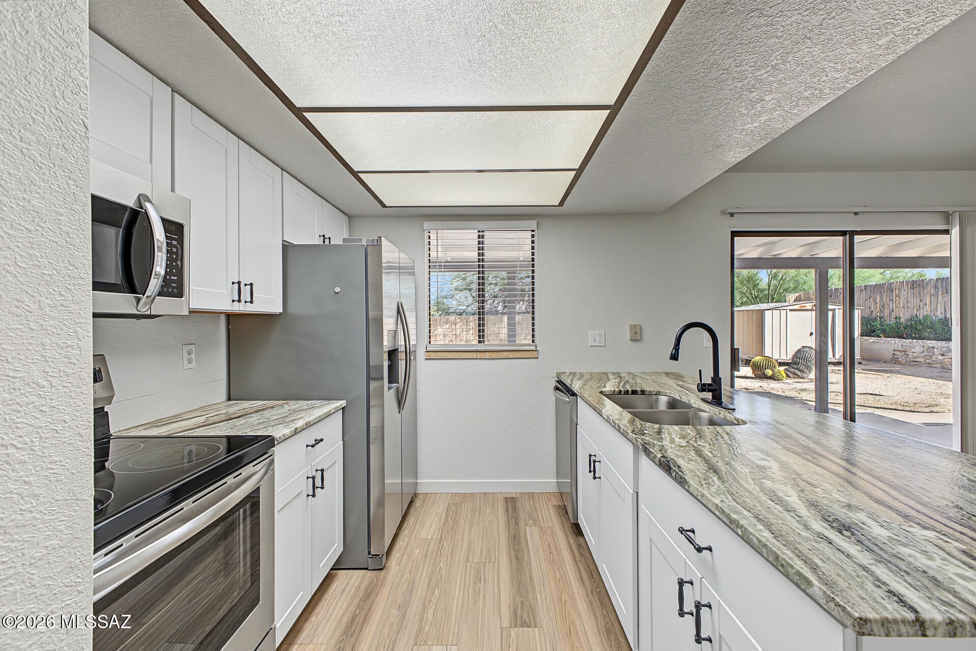 Country Hollow (1-39) - Residential