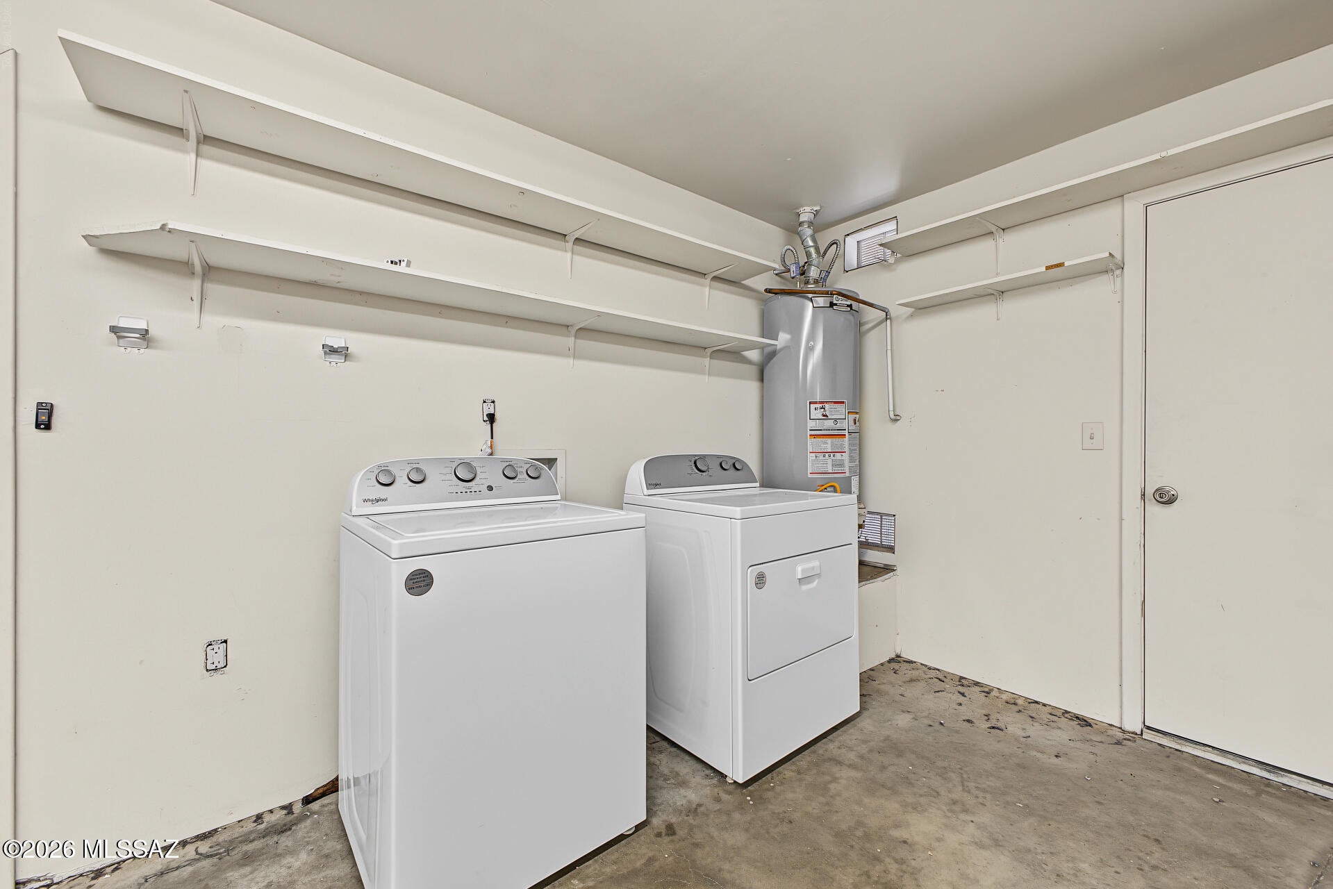 Country Hollow (1-39) - Residential
