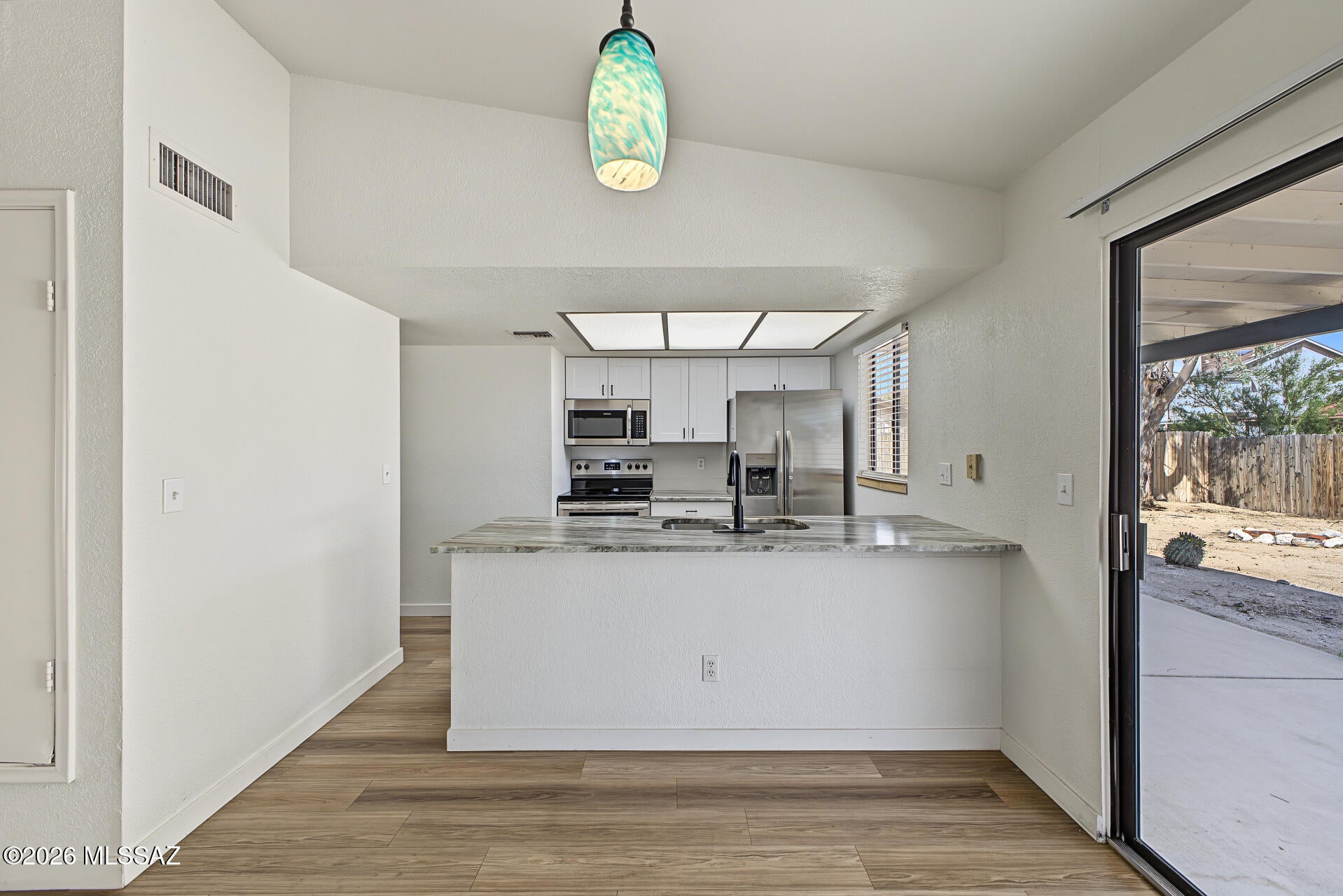Country Hollow (1-39) - Residential