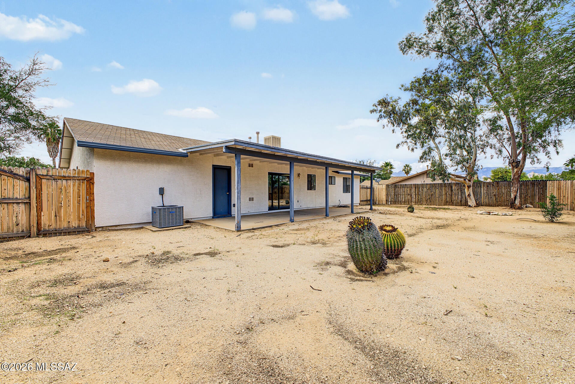 Country Hollow (1-39) - Residential