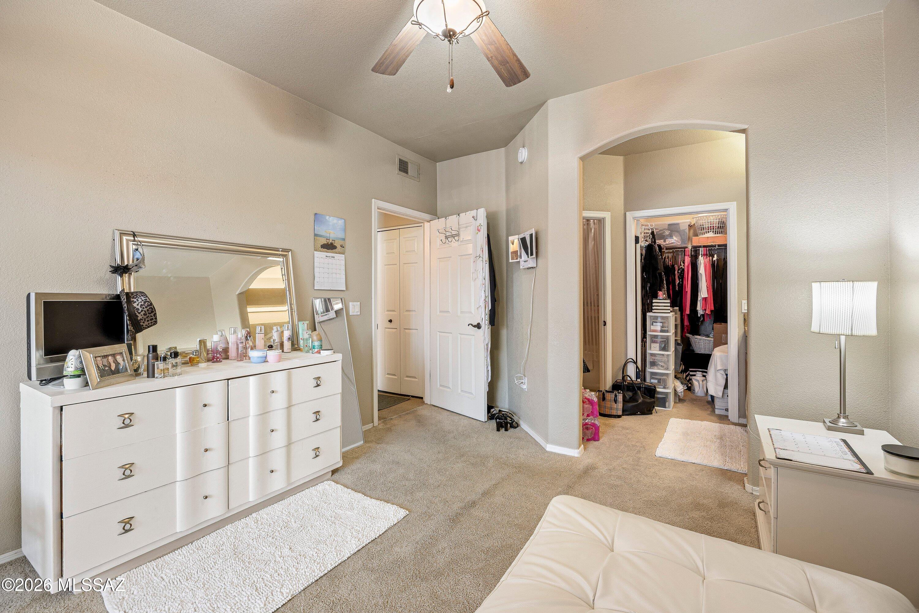 Pinnacle Canyon Condominium - Residential
