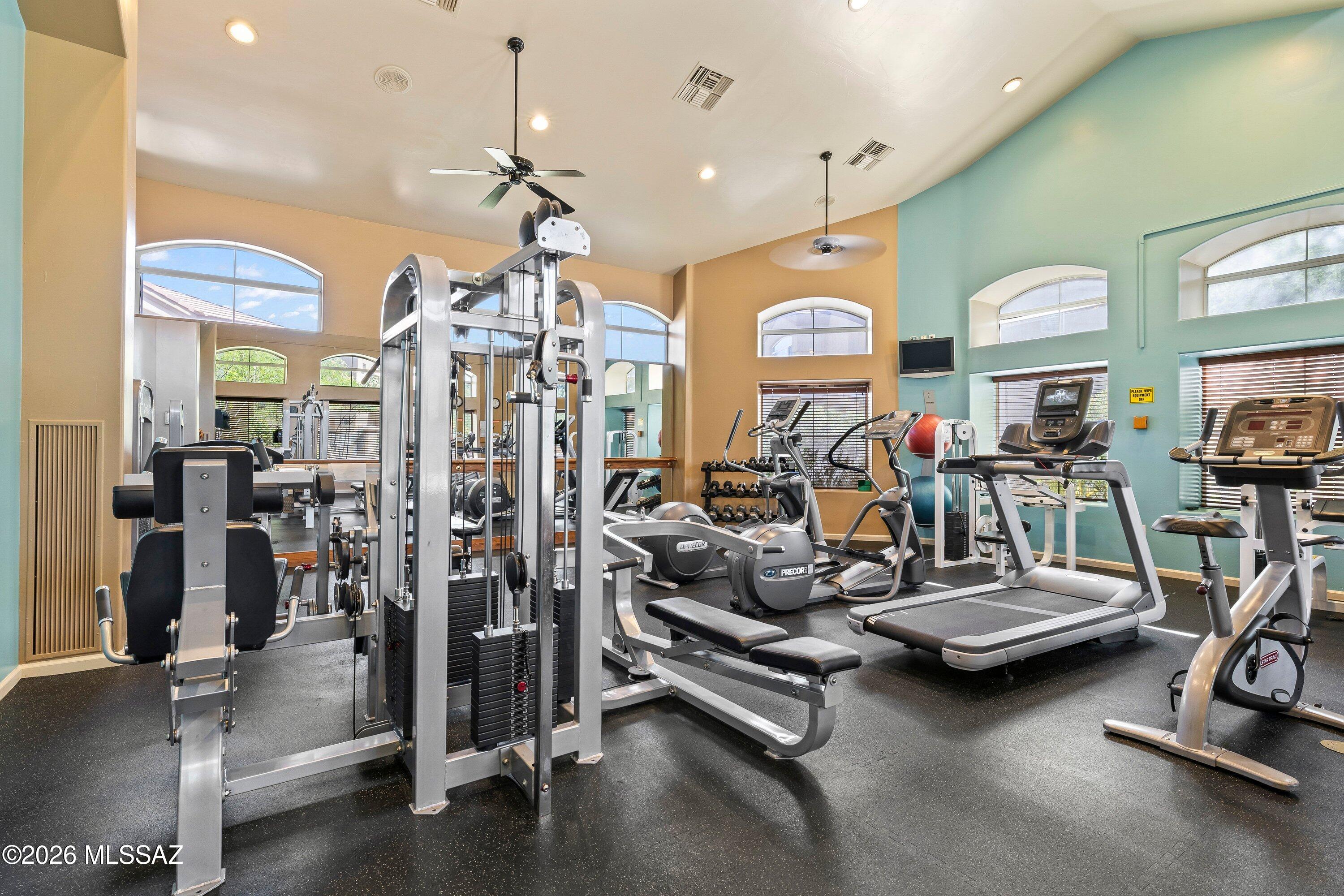 Pinnacle Canyon Condominium - Residential